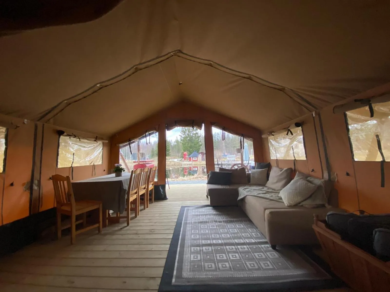 Norrängens Alpacka - Det lilla boutiquehotellet med en fluffy twist !