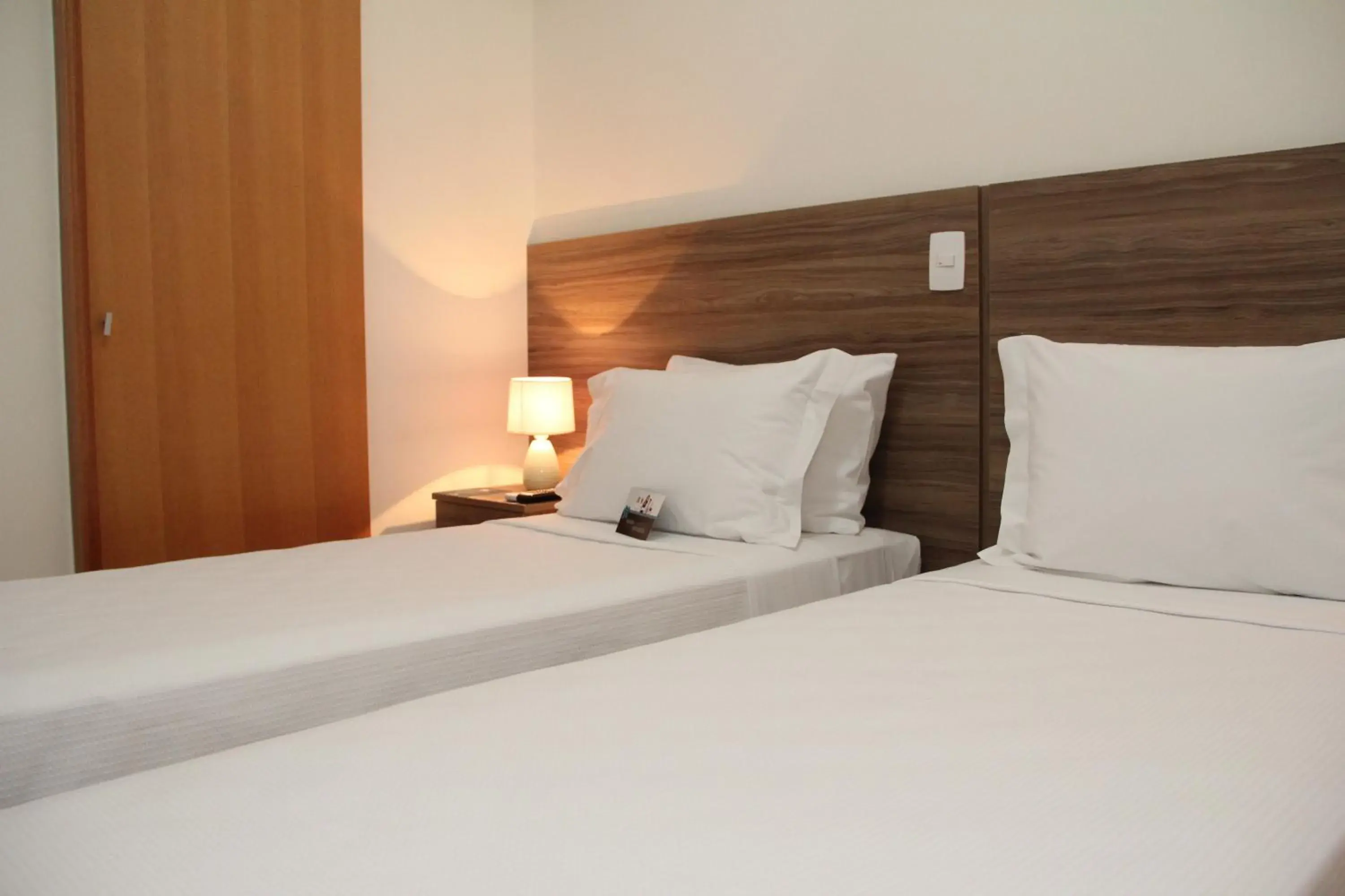 Facade/entrance, Bed in The Hill Hotéis Executive Facade/entrance, Bed in The Hill Hotéis Executive