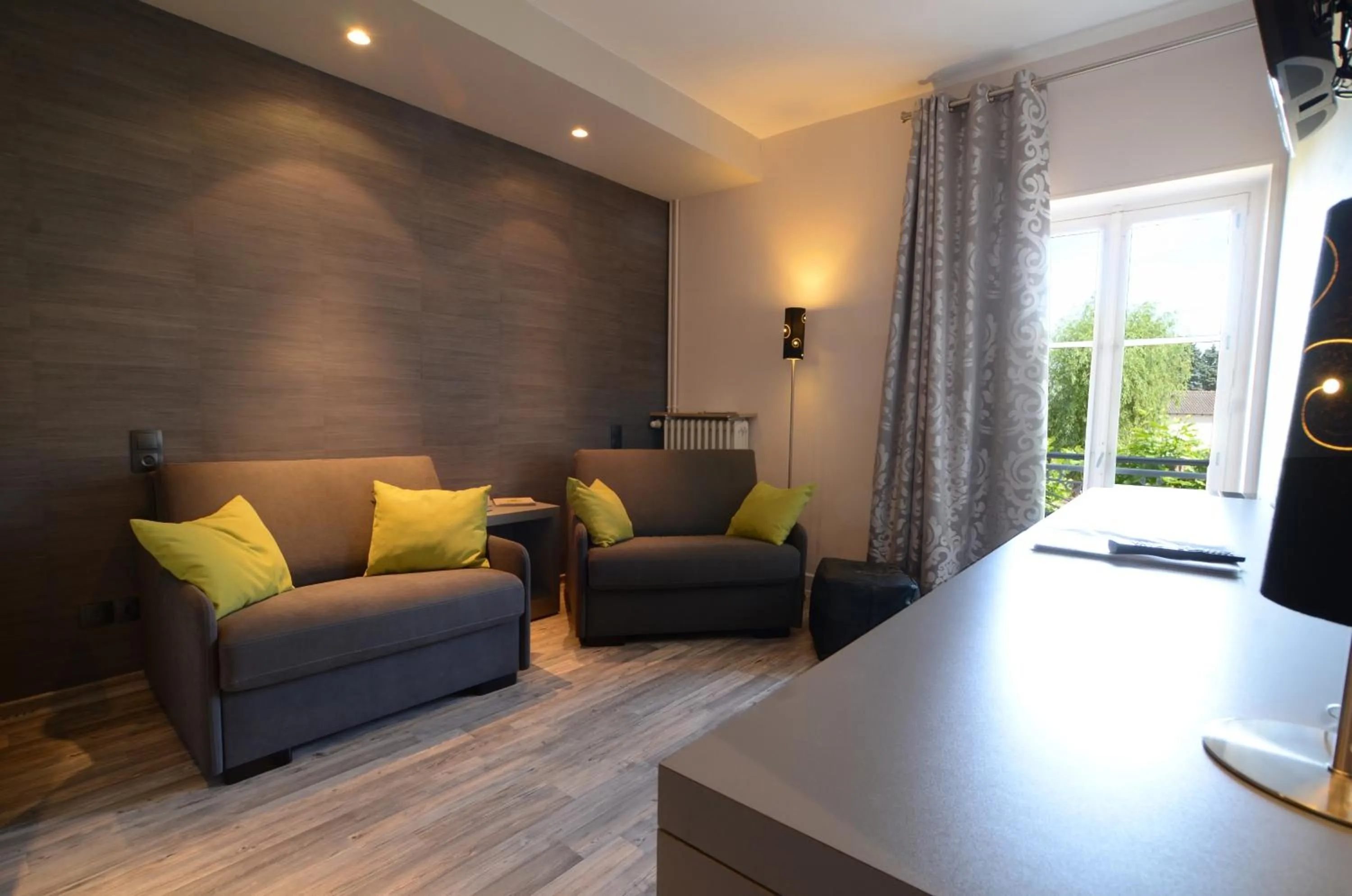 Decorative detail in Les Maritonnes Parc & Vignoble