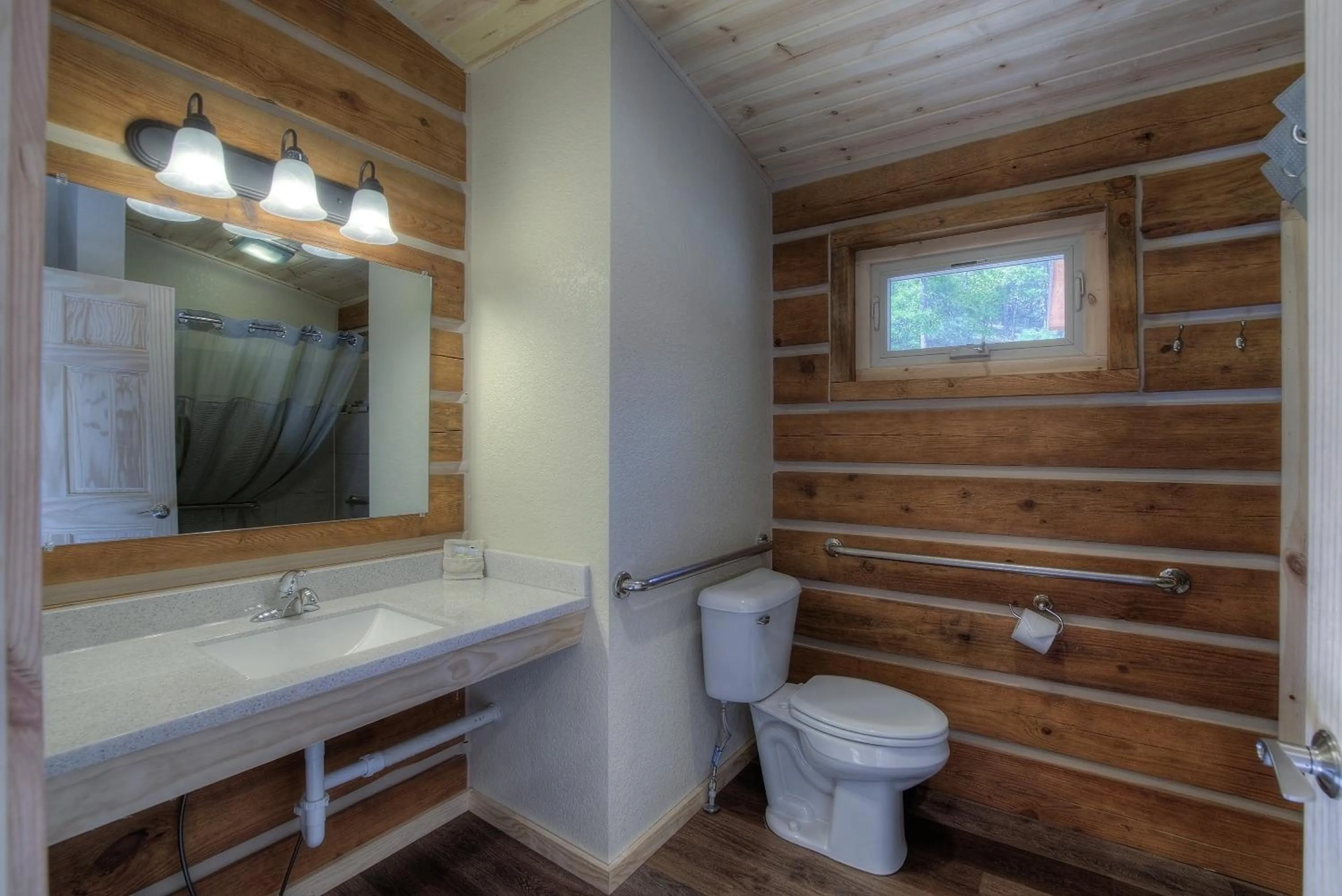 Bathroom in Powder House Lodge