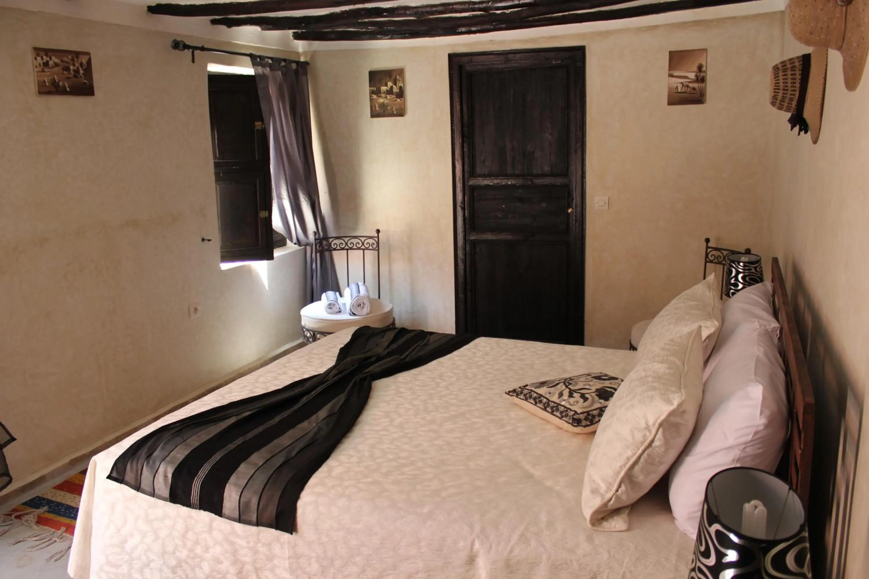 Bedroom, Bed in Riad Le Bel Oranger