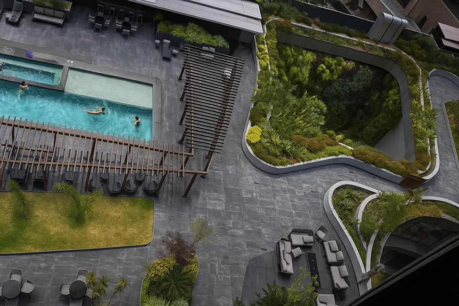 Swimming pool in QUARTZ HOTEL & SPA Swimming pool in QUARTZ HOTEL & SPA