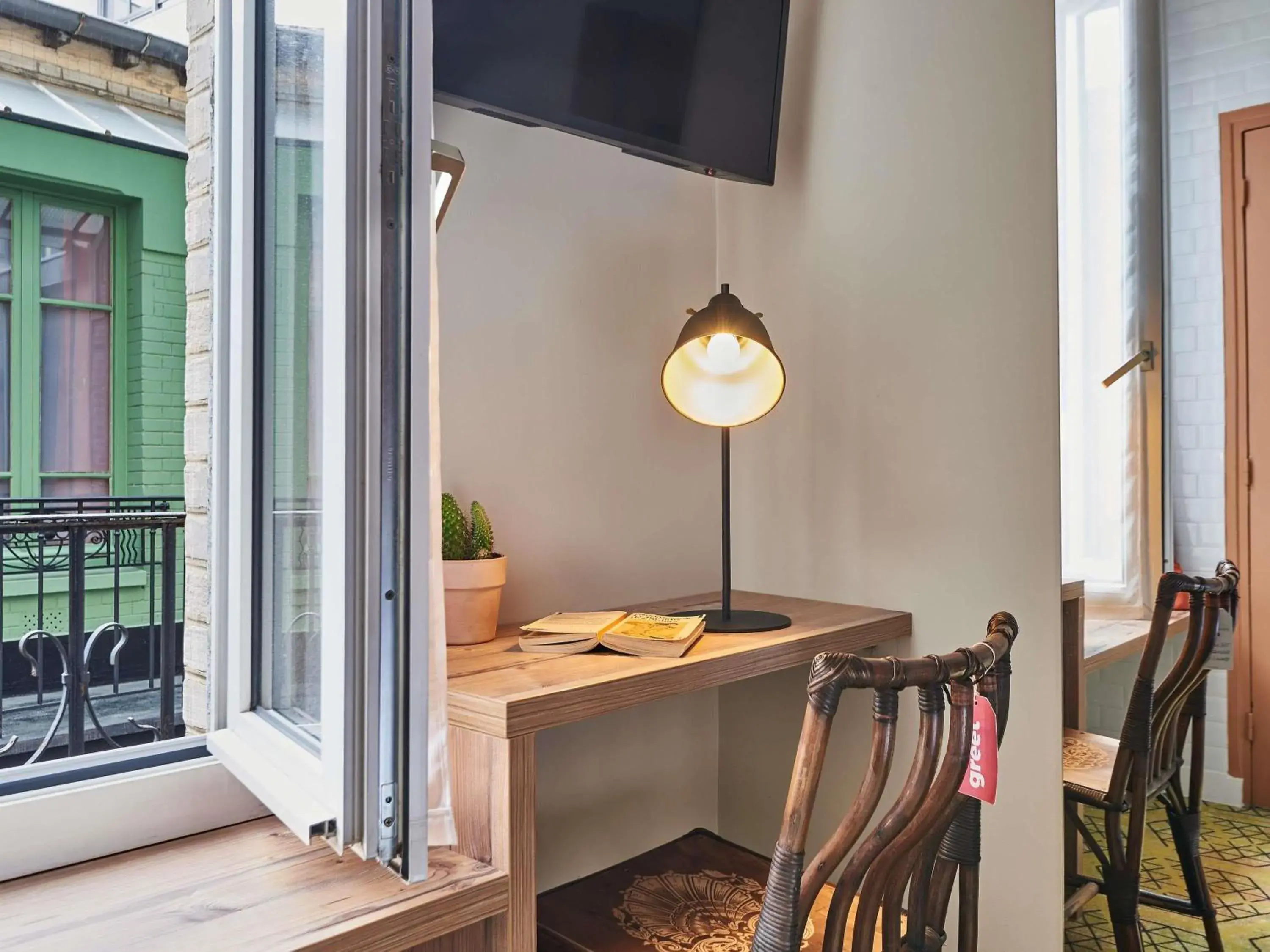 Bedroom in Greet Boulogne Billancourt Paris Bedroom in Greet Boulogne Billancourt Paris