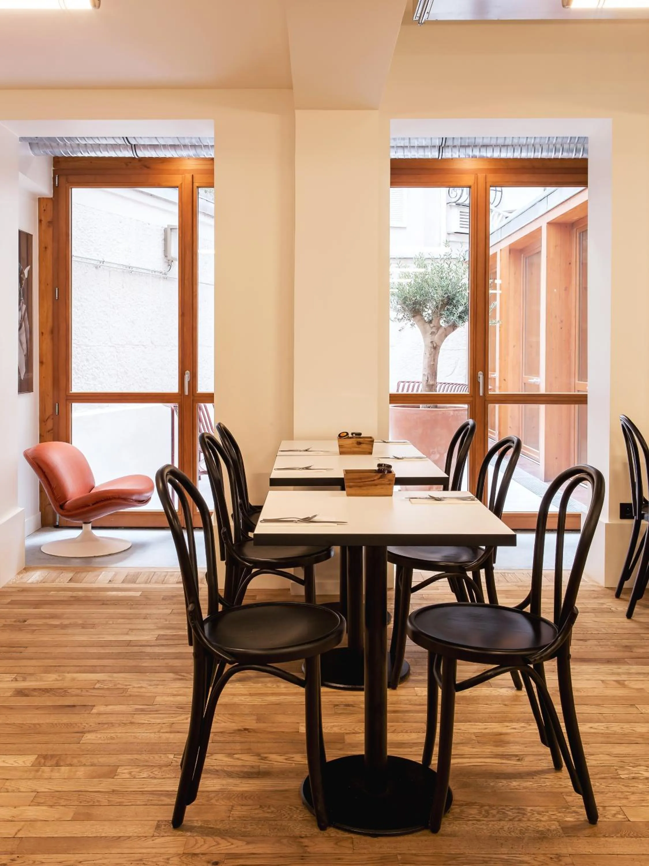 Breakfast in New Hotel Opéra