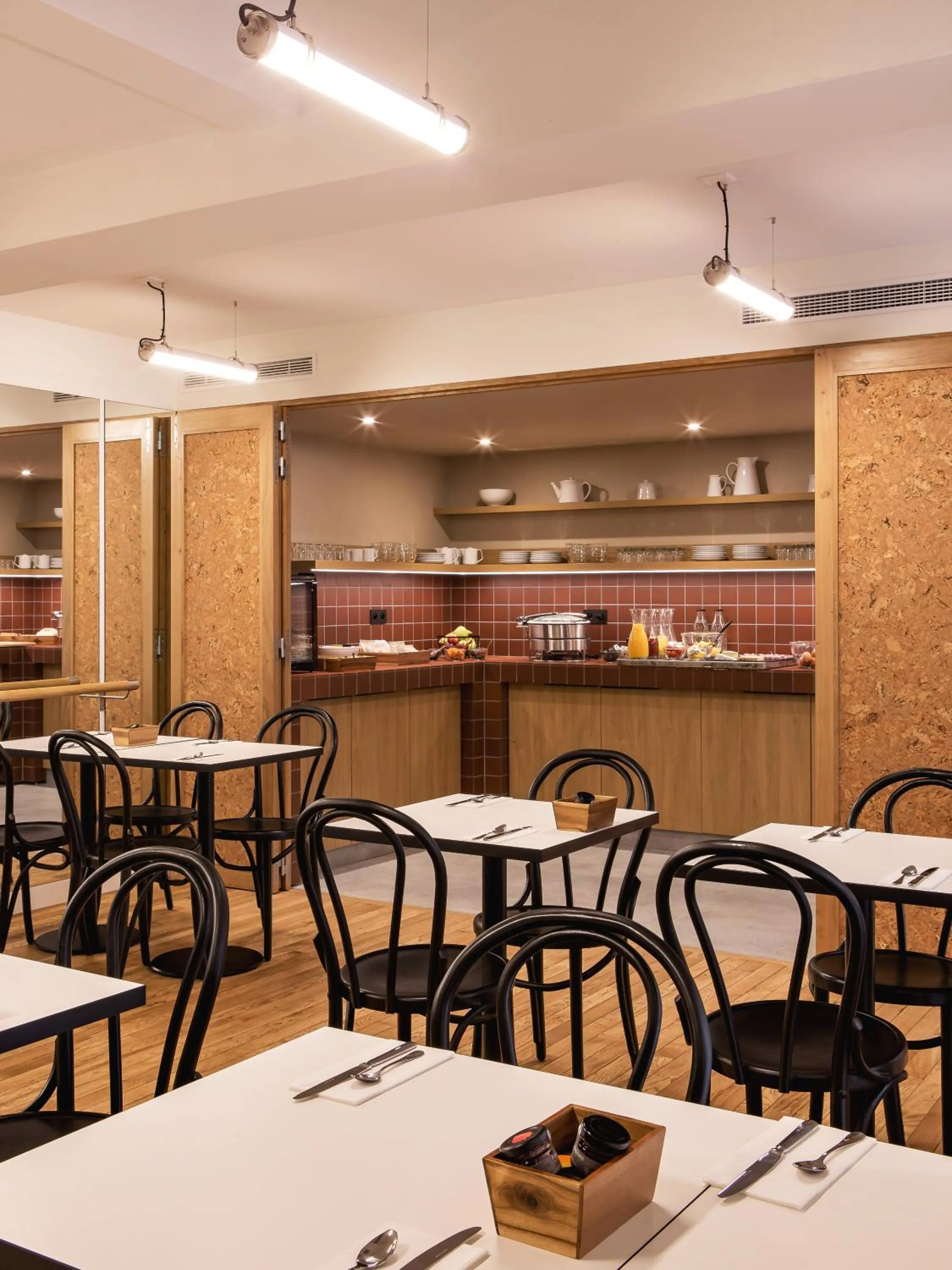 Breakfast in New Hotel Opéra