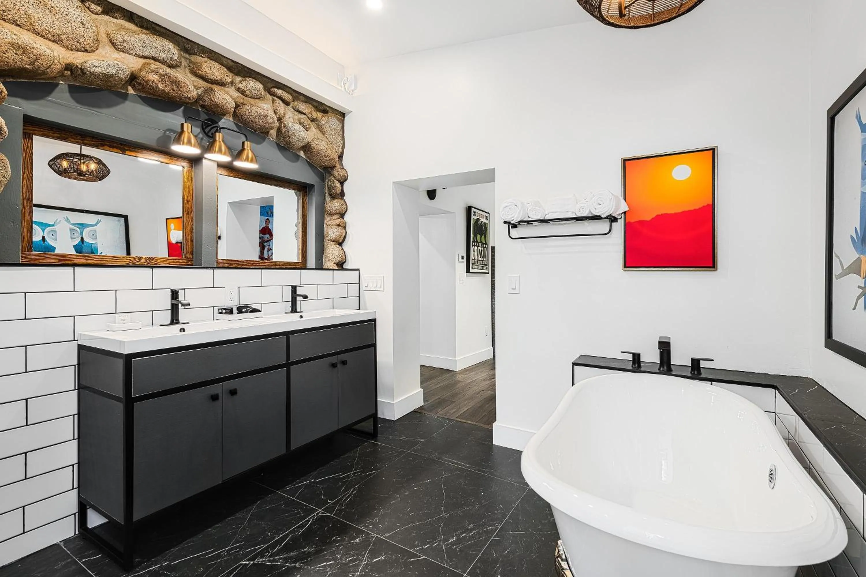 The Grand Idyllwild Lodge