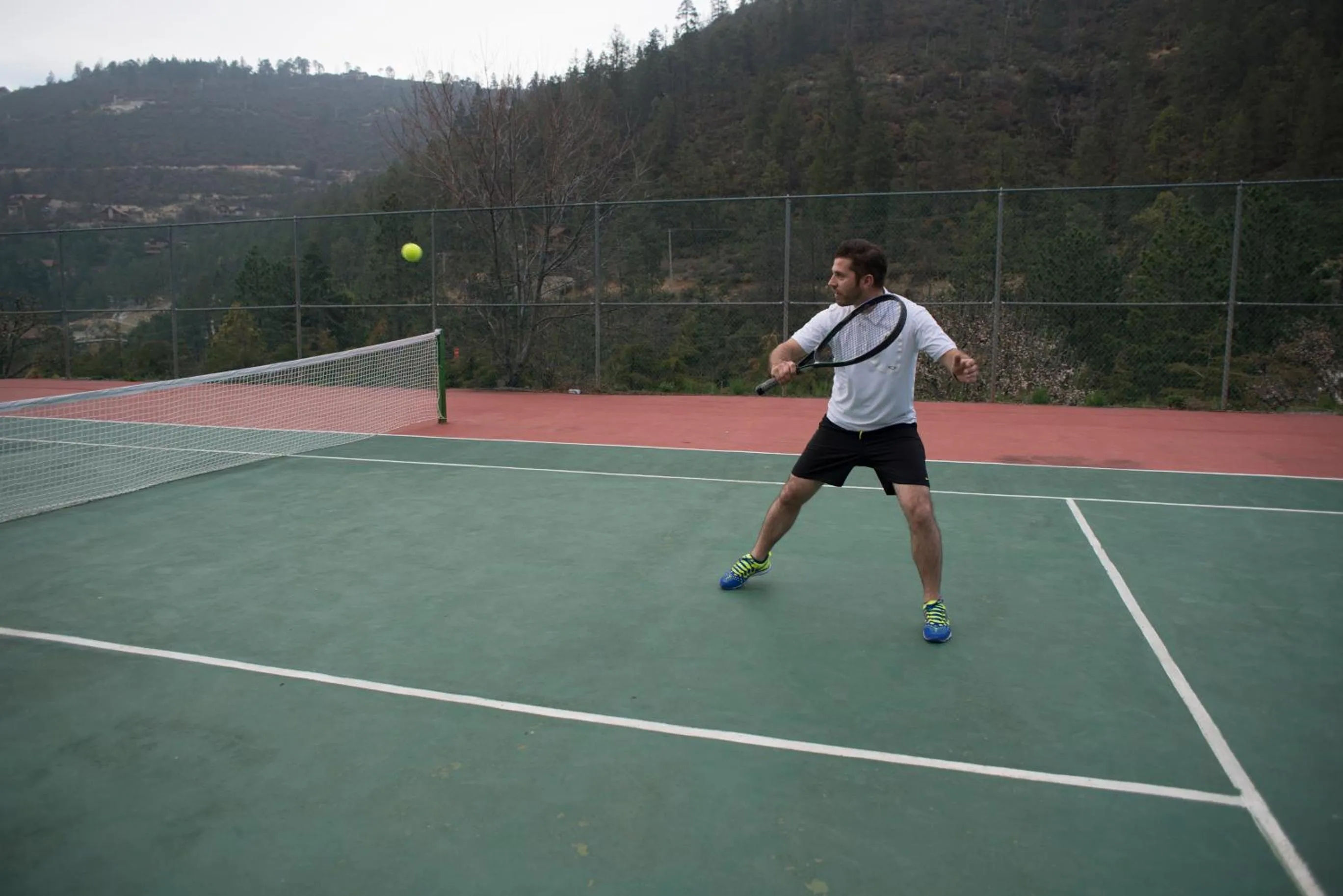 Tennis court in Bosques de Monterreal
