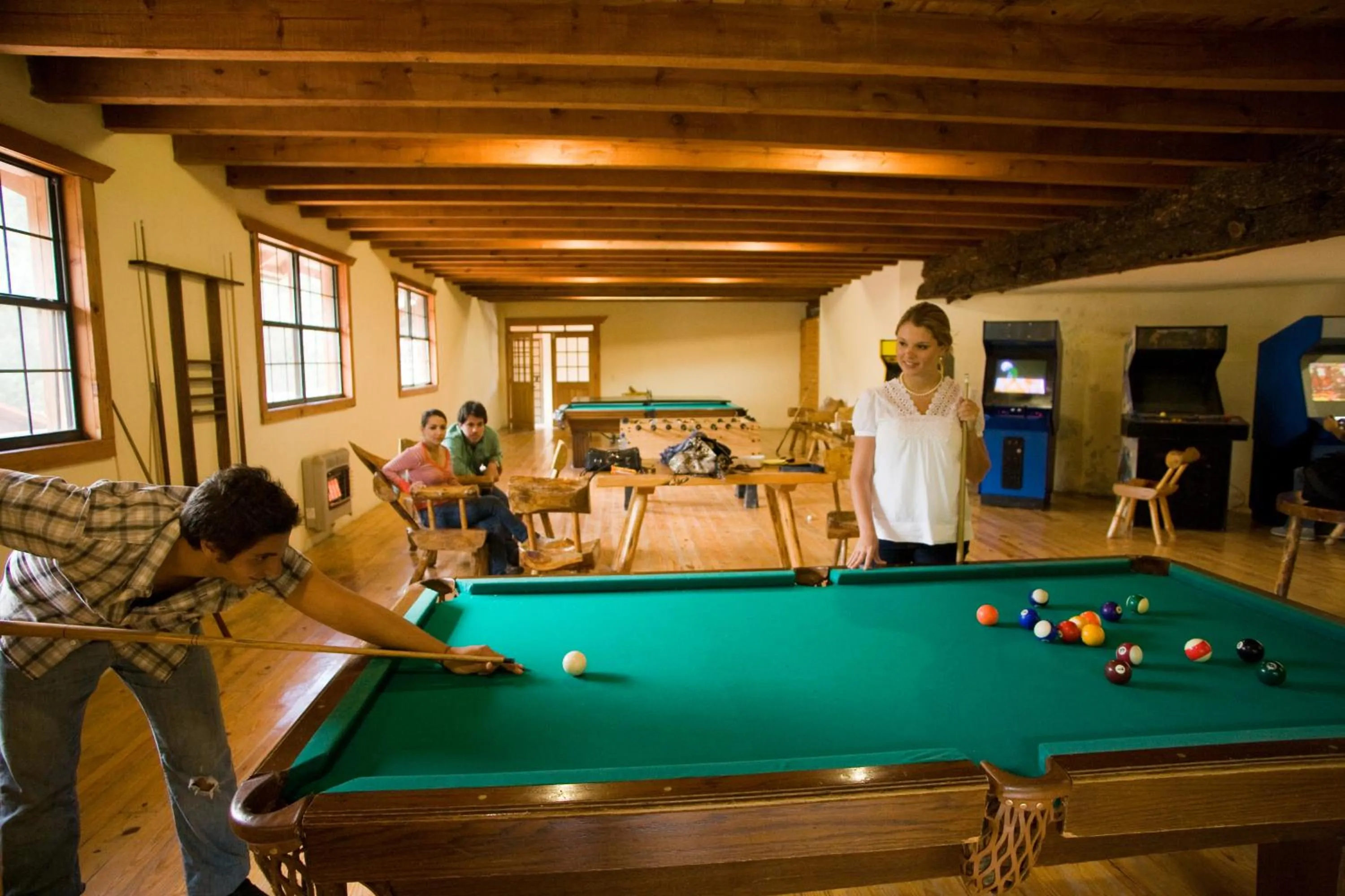 Game Room in Bosques de Monterreal