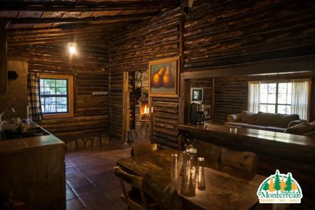 Living room in Bosques de Monterreal