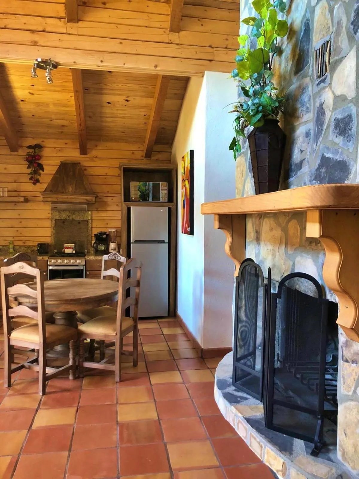 Dining area in Bosques de Monterreal