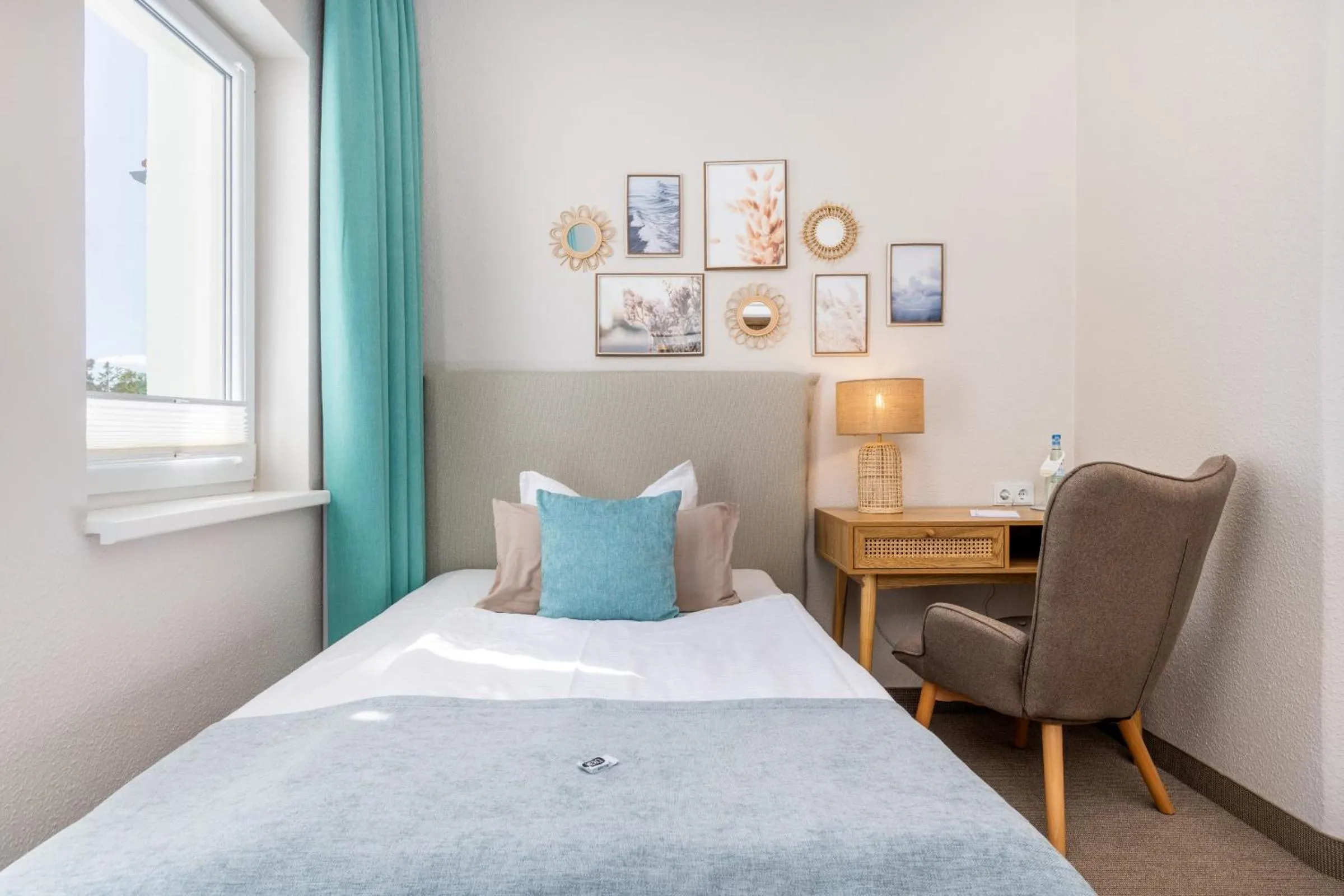 Bed in Strandhotel zur Promenade