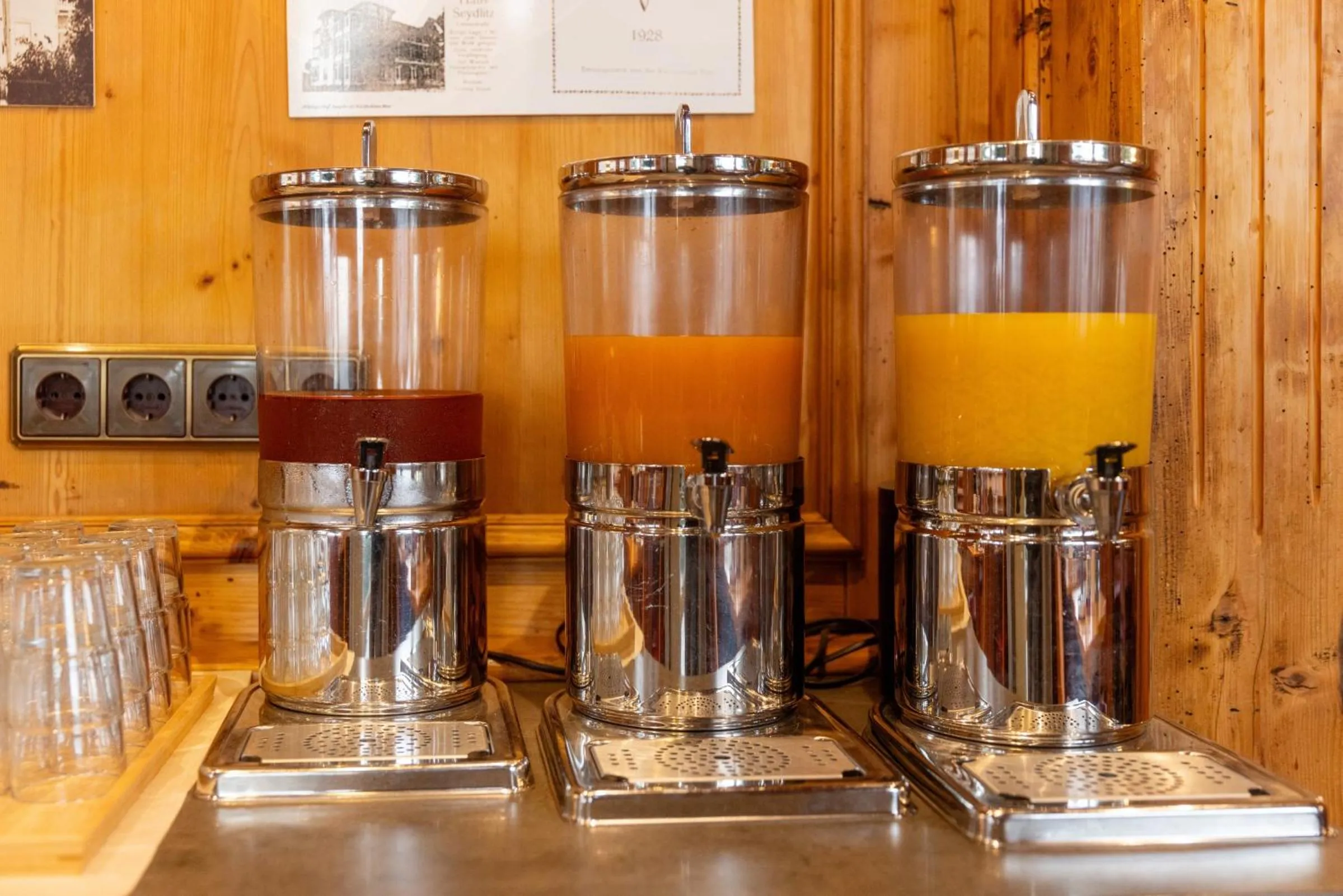 Breakfast in Strandhotel zur Promenade