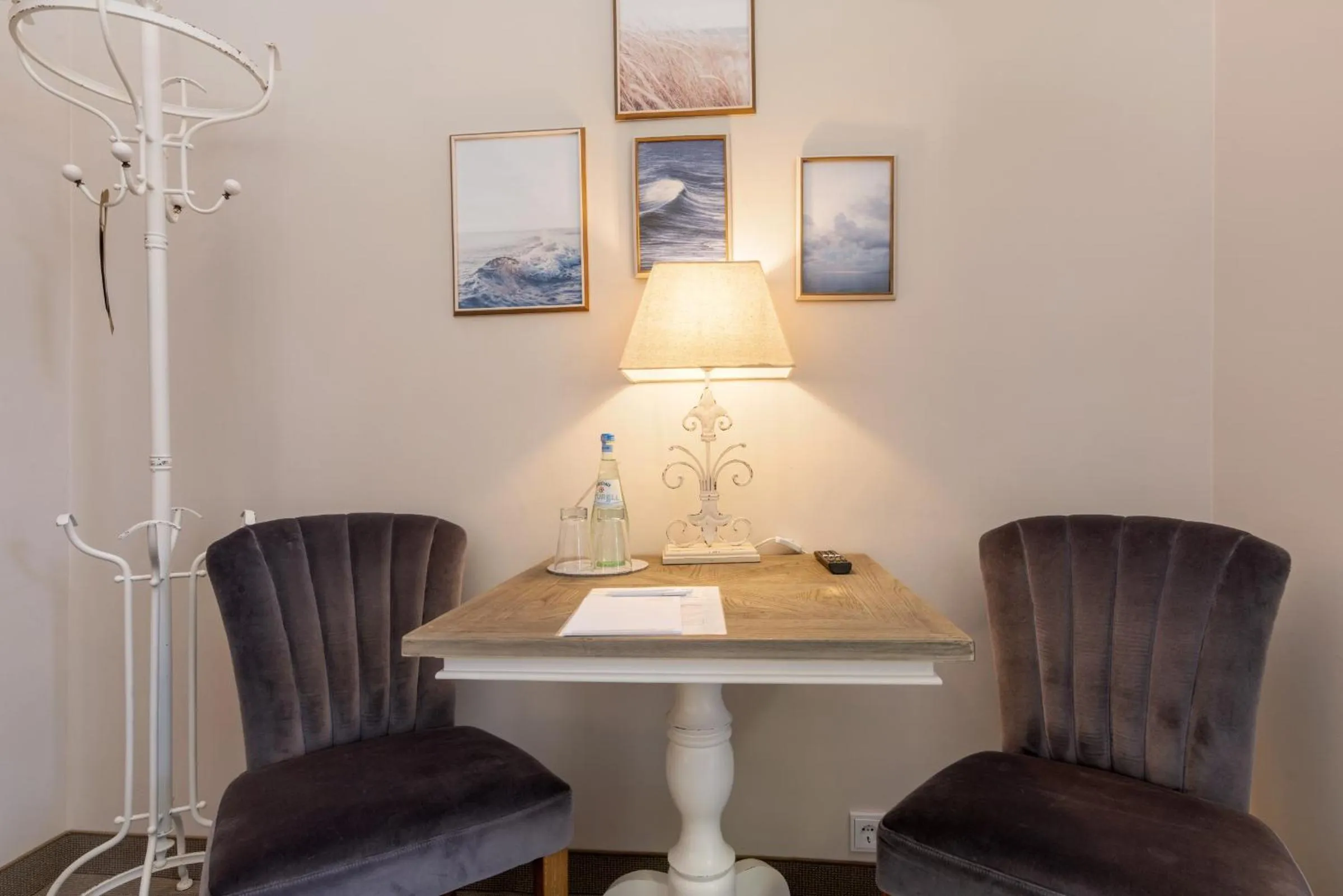 Seating area in Strandhotel zur Promenade