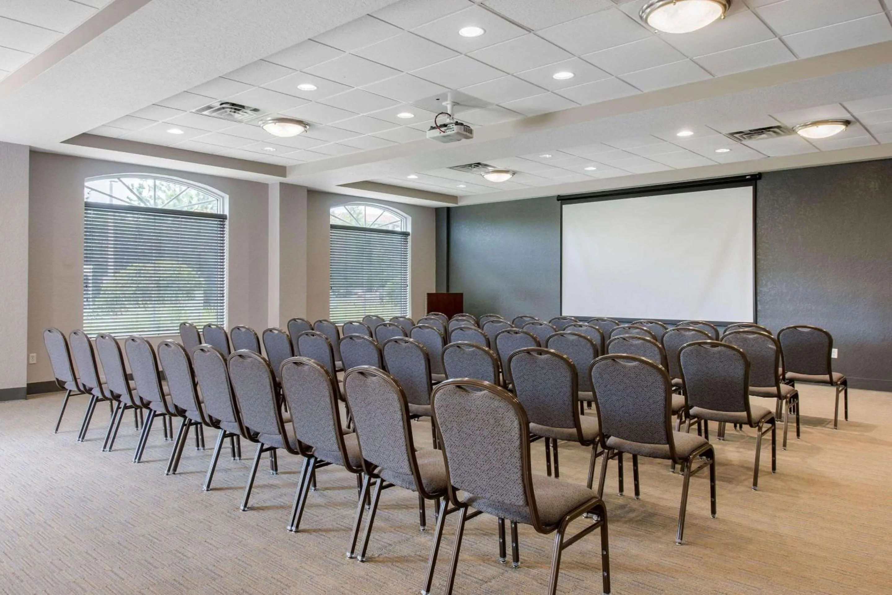 Meeting/conference room in Country Inn & Suites by Radisson, Port Canaveral, FL