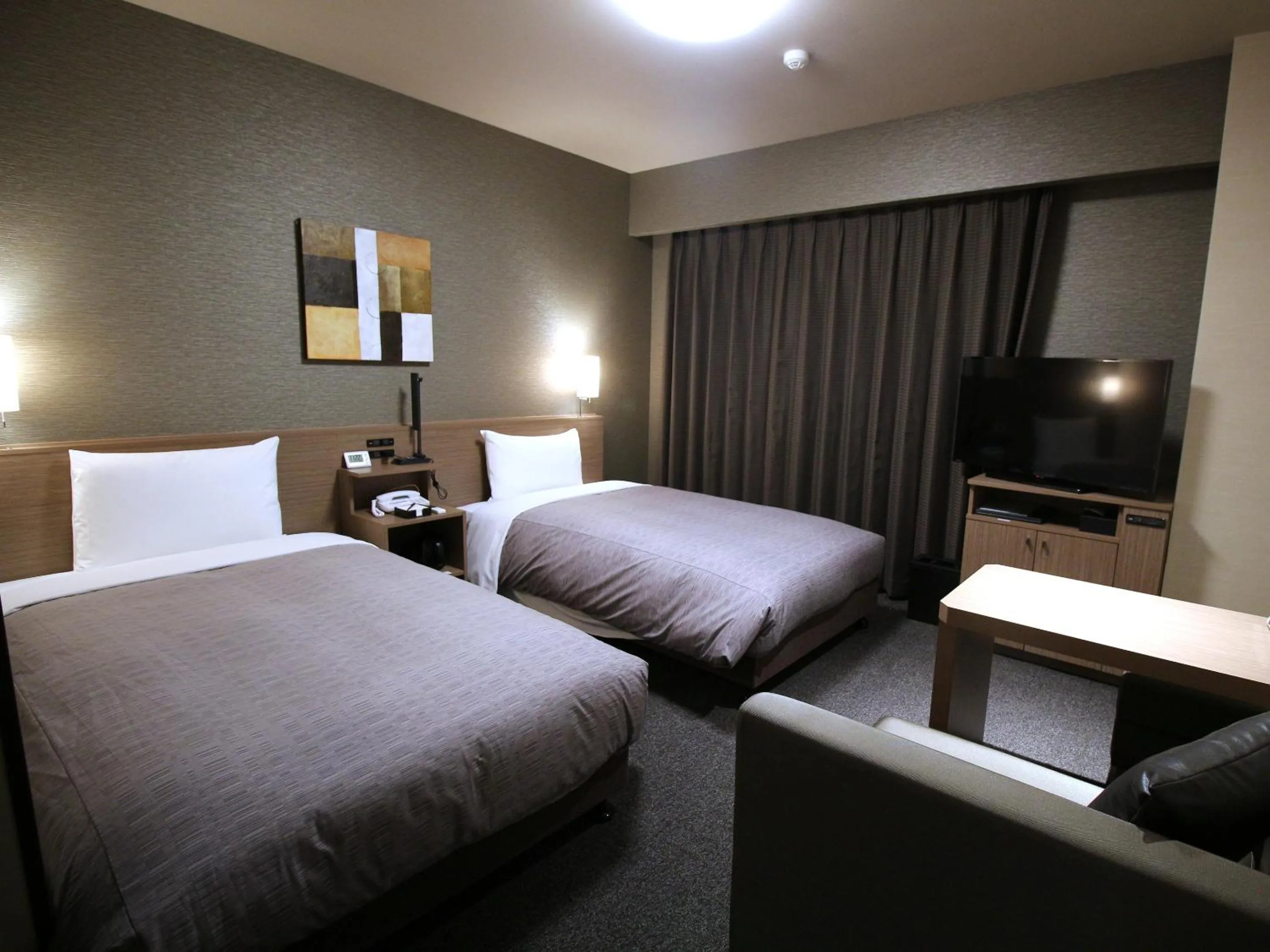 Photo of the whole room, Bed in Hotel Route-Inn Katori Sawara Ekimae