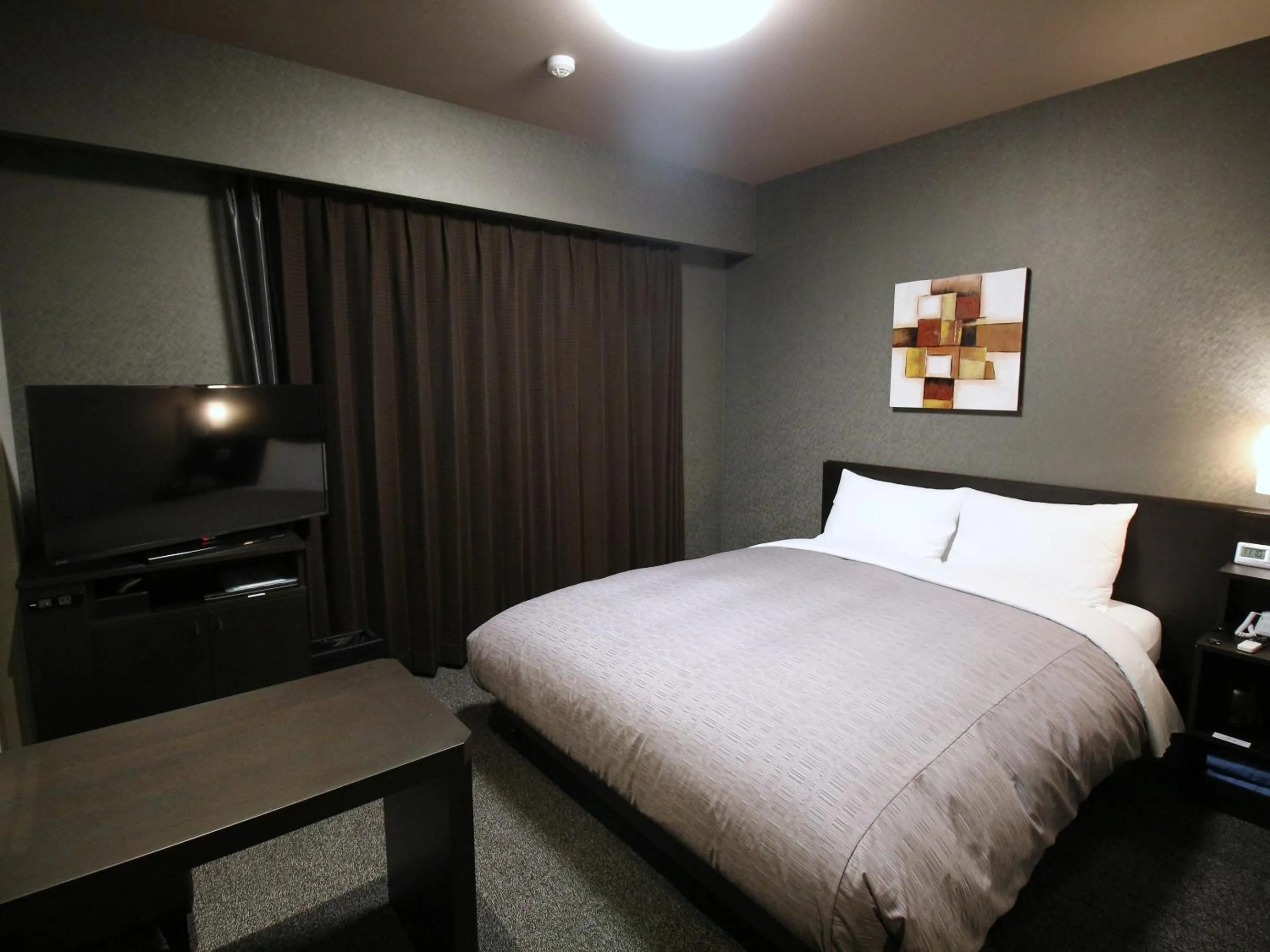 Photo of the whole room, Bed in Hotel Route-Inn Katori Sawara Ekimae
