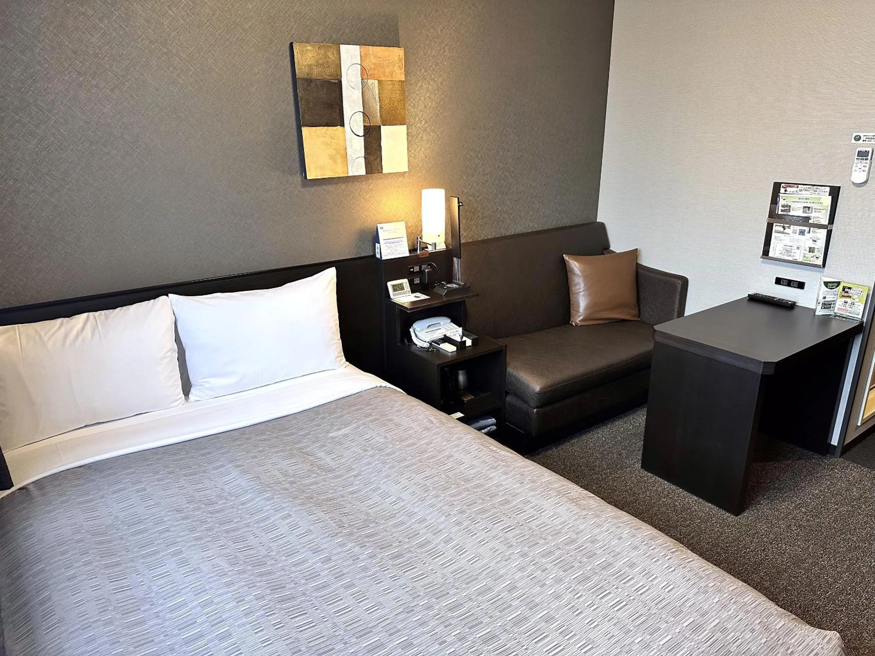 Bed in Hotel Route-Inn Katori Sawara Ekimae