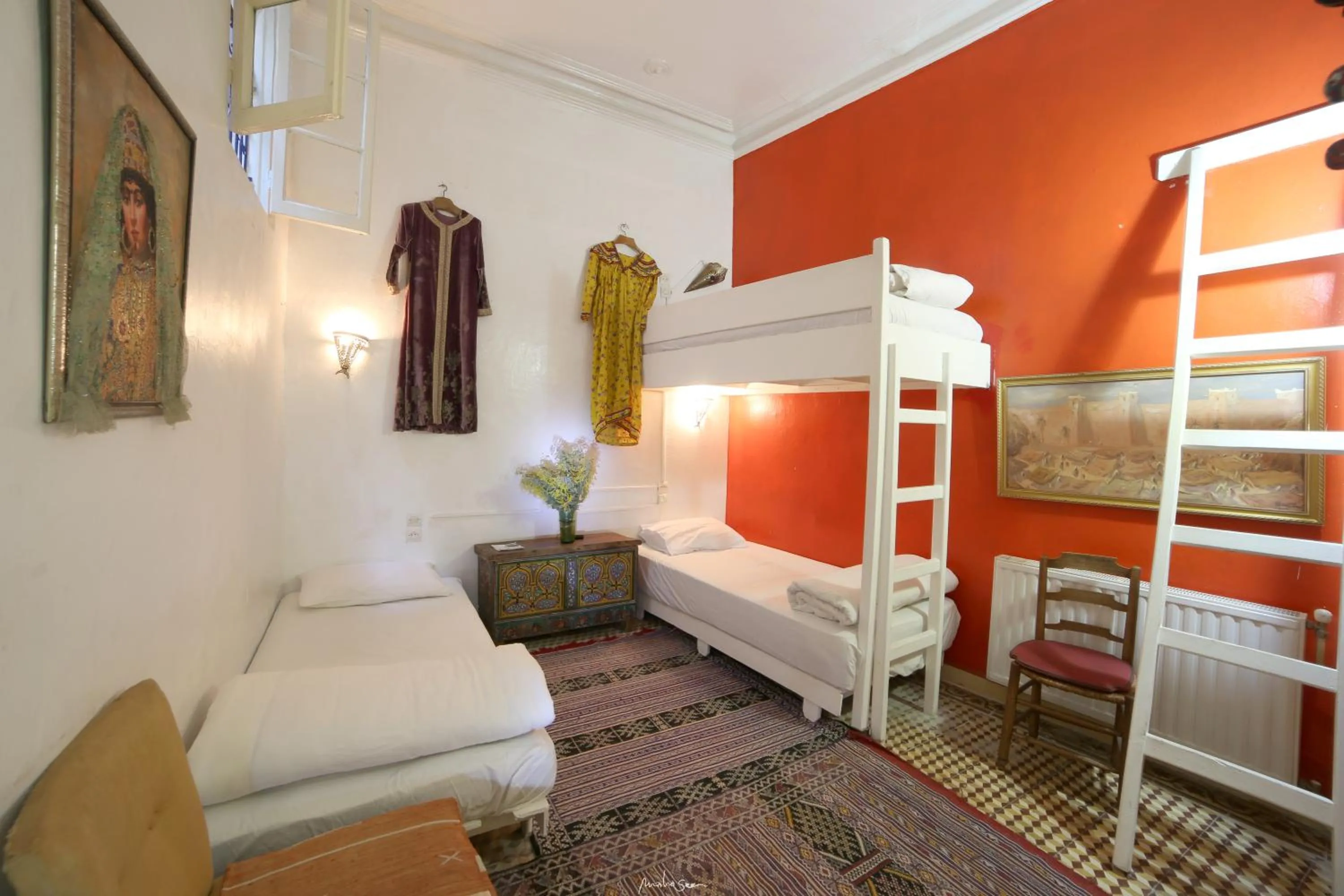 Triple Room with Private Bathroom in Bayt Alice Hostel