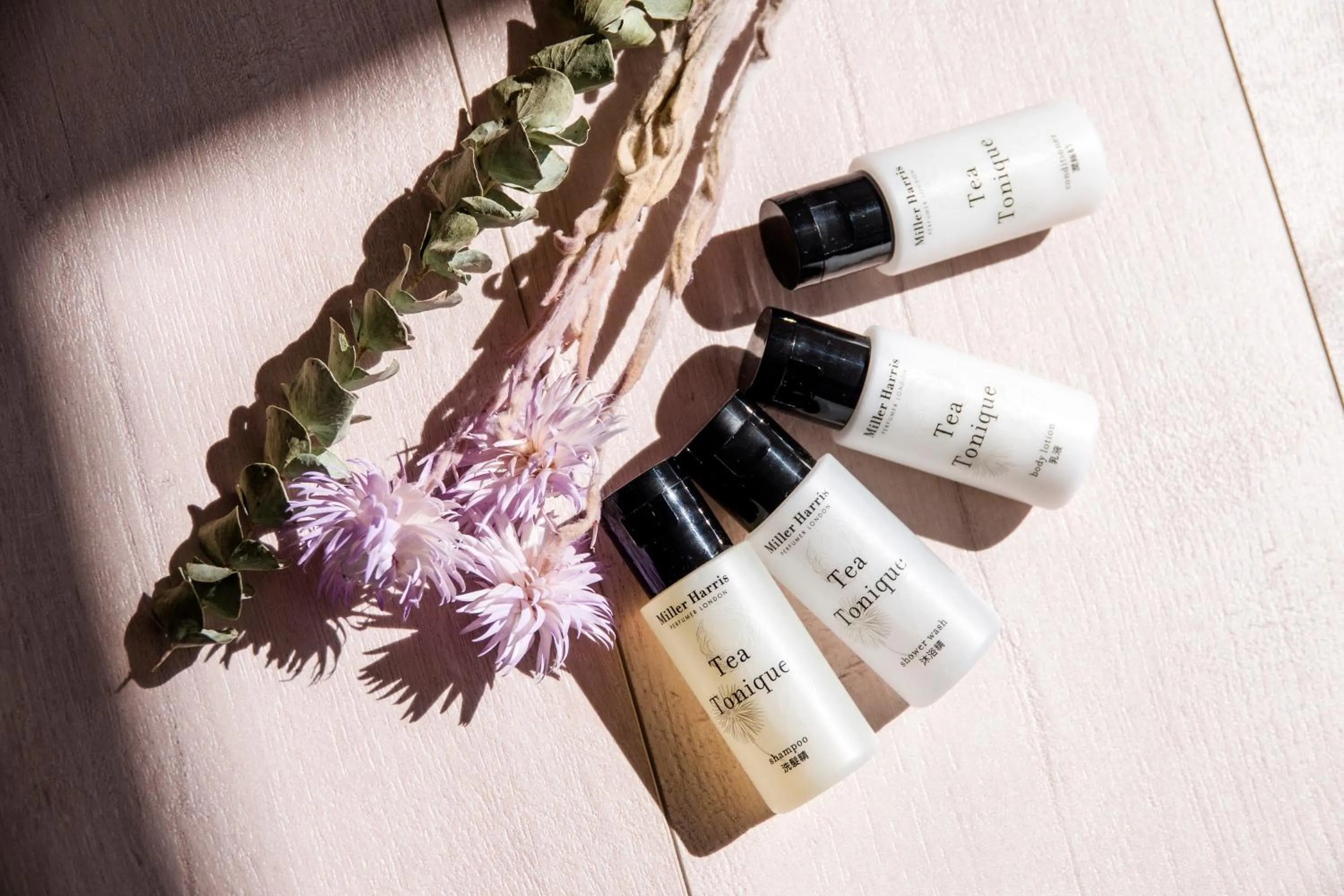 Bathroom in Sunshine Liv.