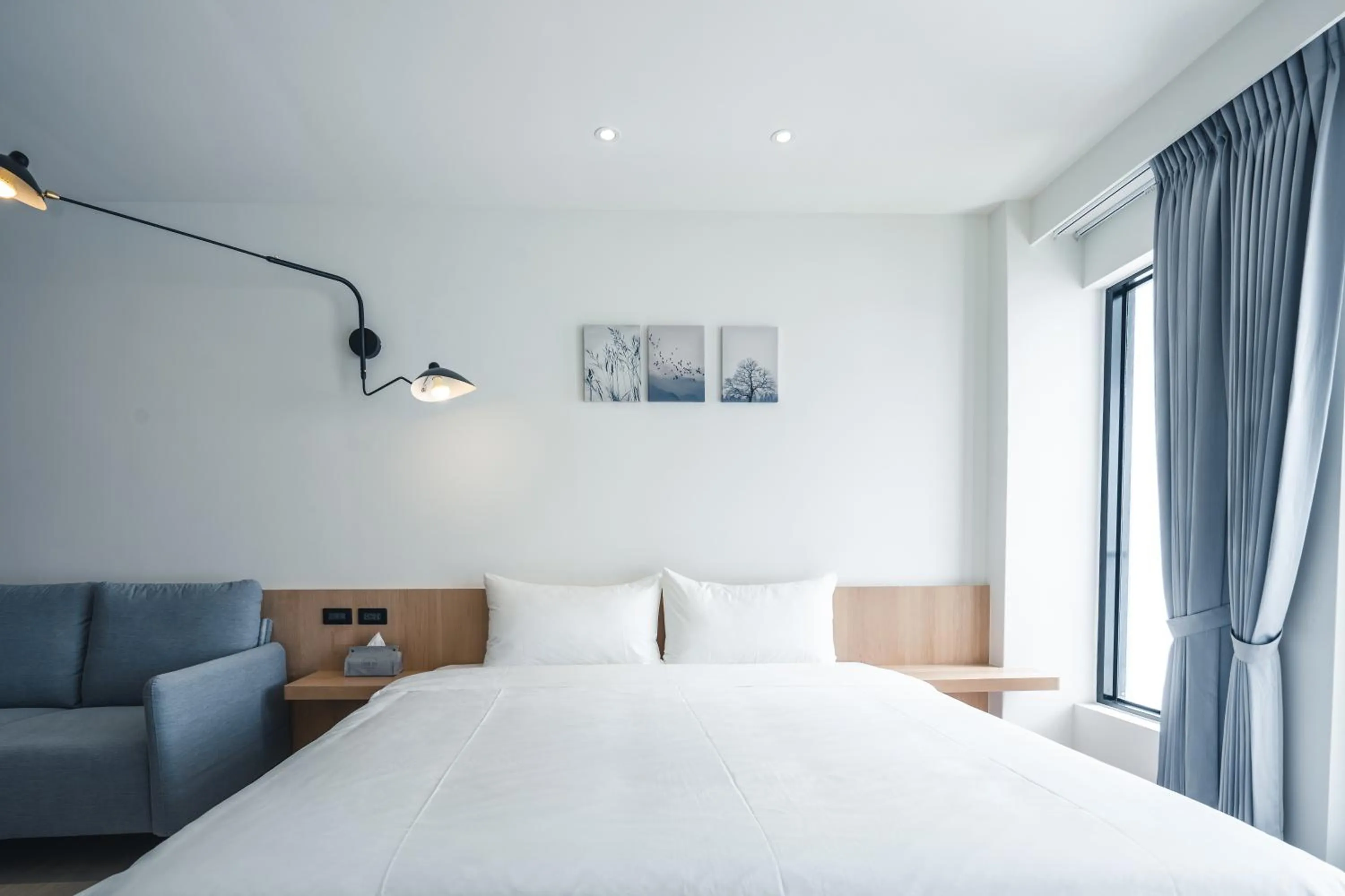 Decorative detail, Bed in Sunshine Liv.