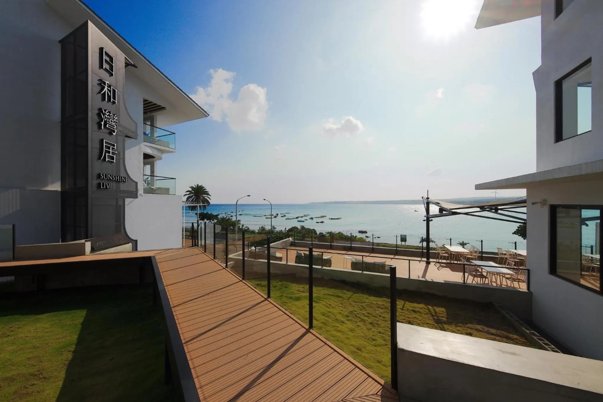 Property building in Sunshine Liv.