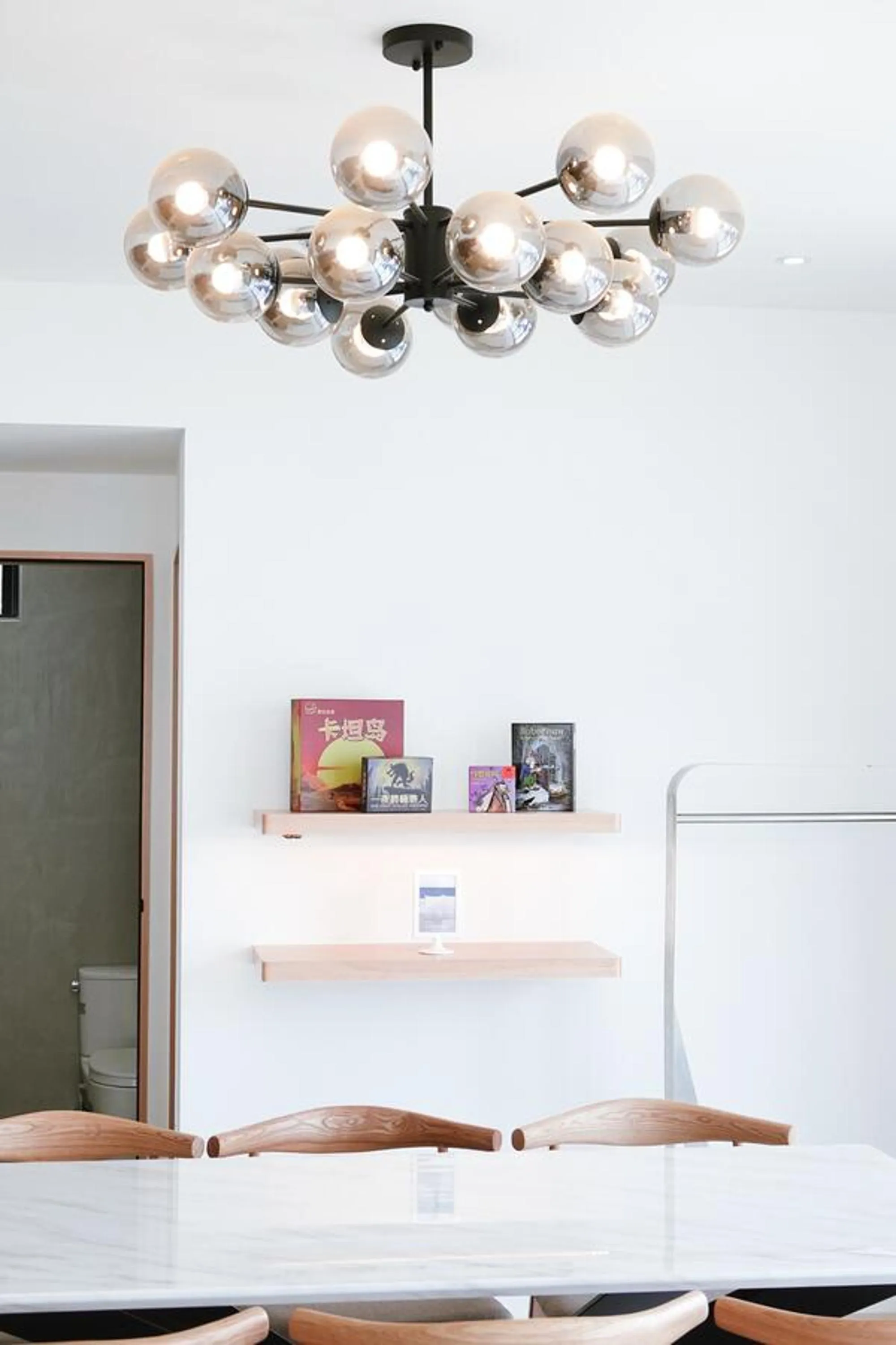 Living room in Sunshine Liv.