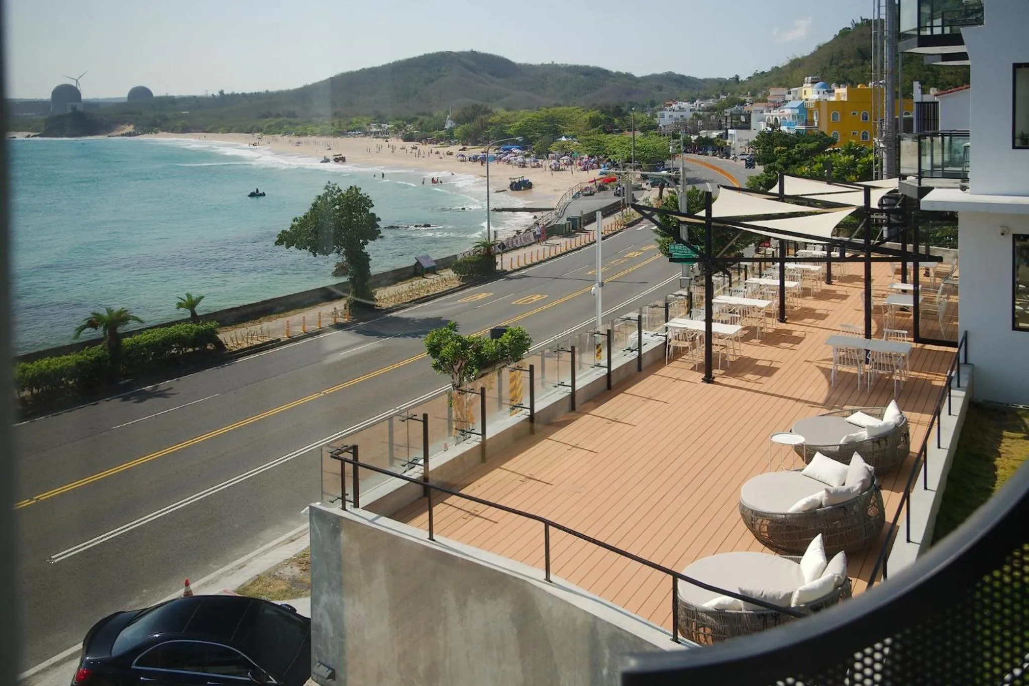 Restaurant/places to eat in Sunshine Liv.