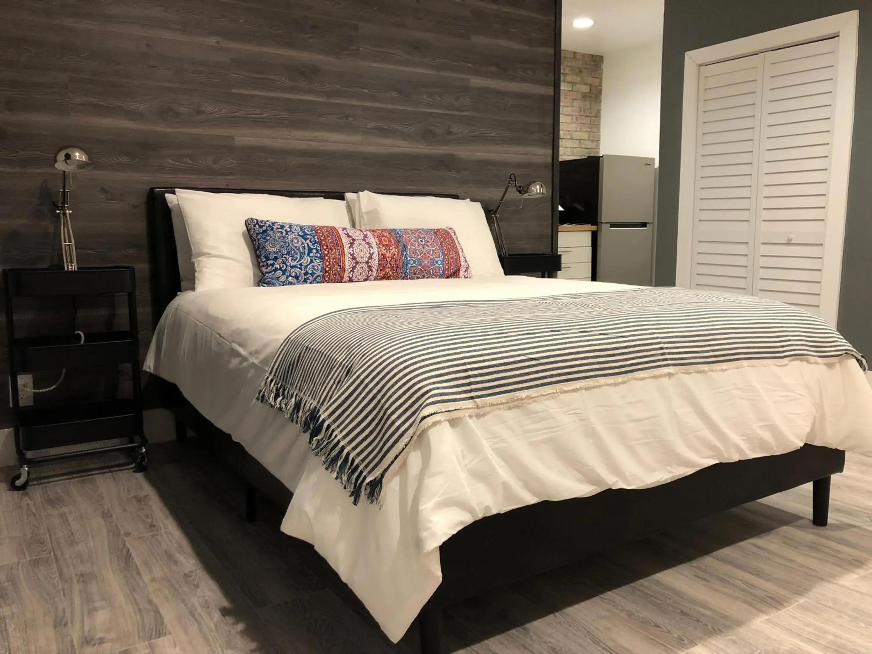 Bed in Oasis Hotel Bed in Oasis Hotel