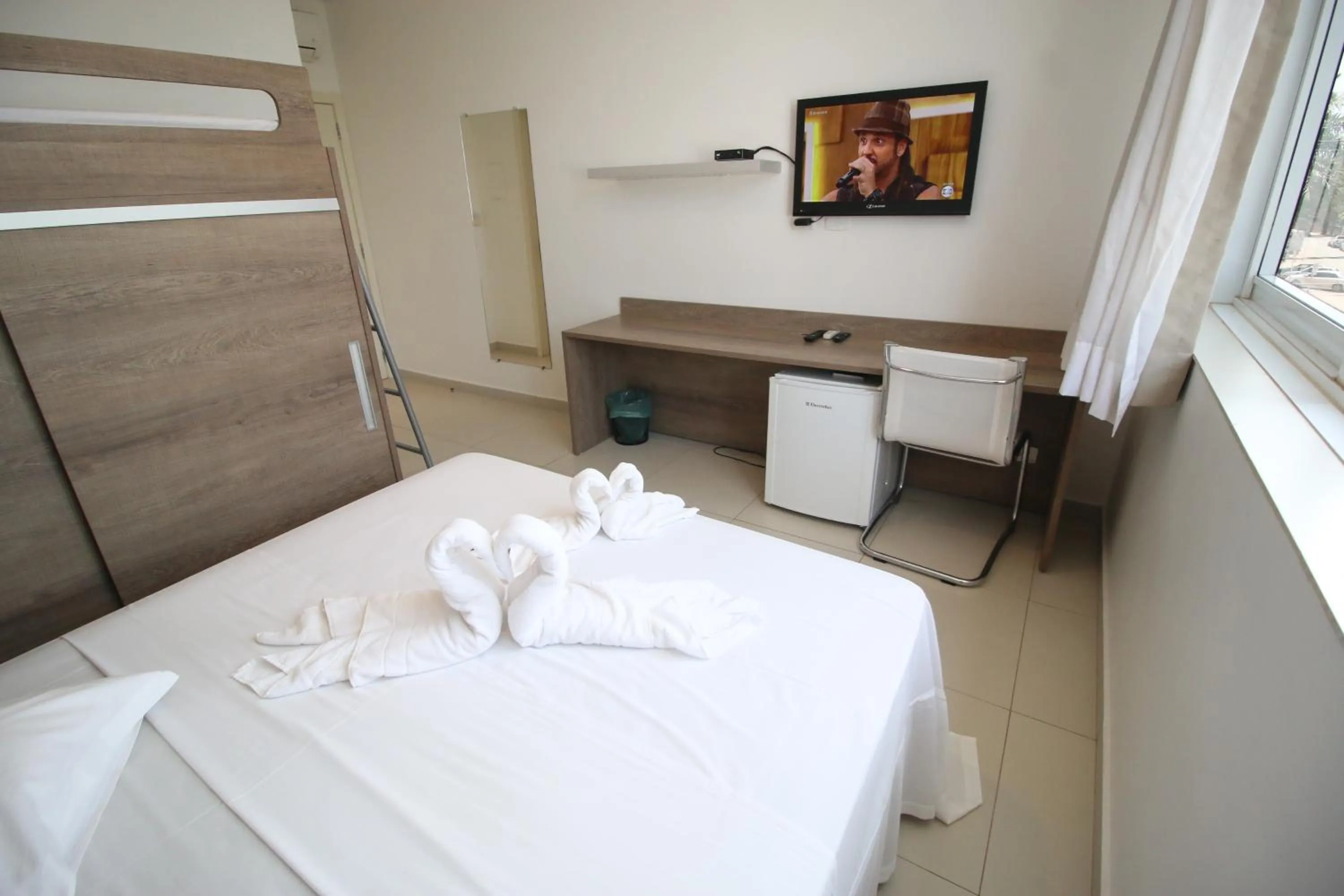 Photo of the whole room, Bed in Hotel da Praça