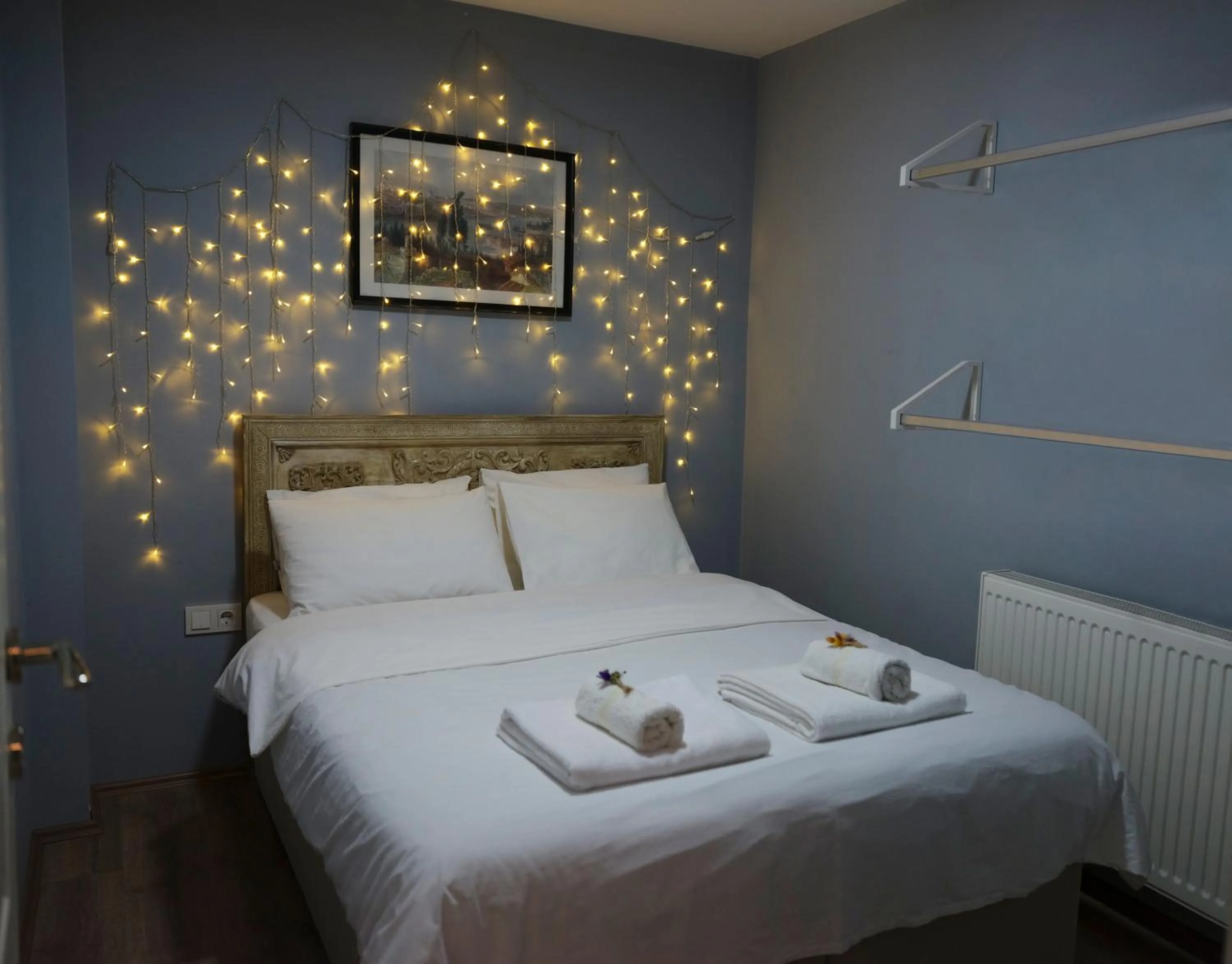 Bedroom, Bed in Elele Boutique Aparts