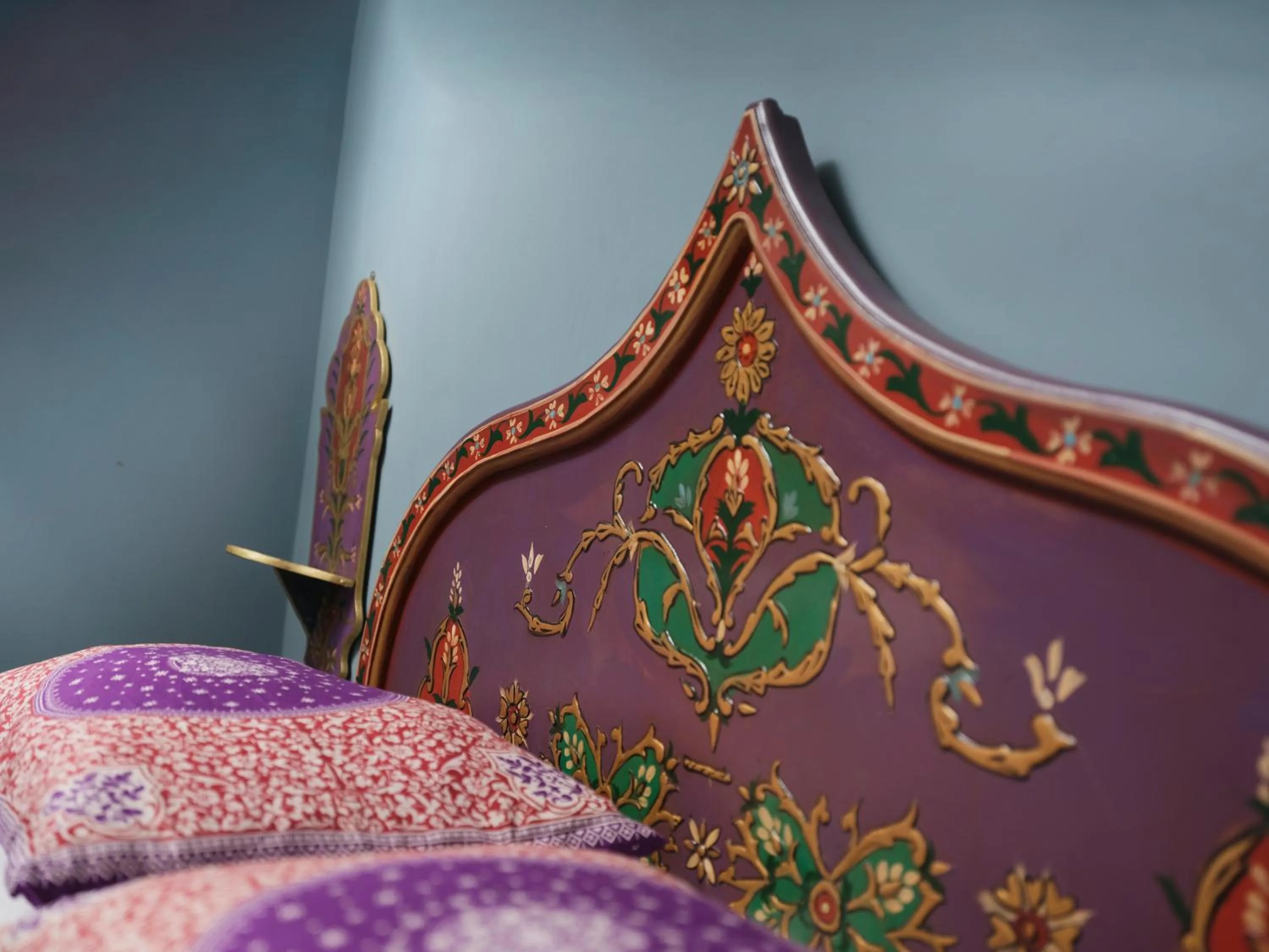 Bed in Elele Boutique Aparts