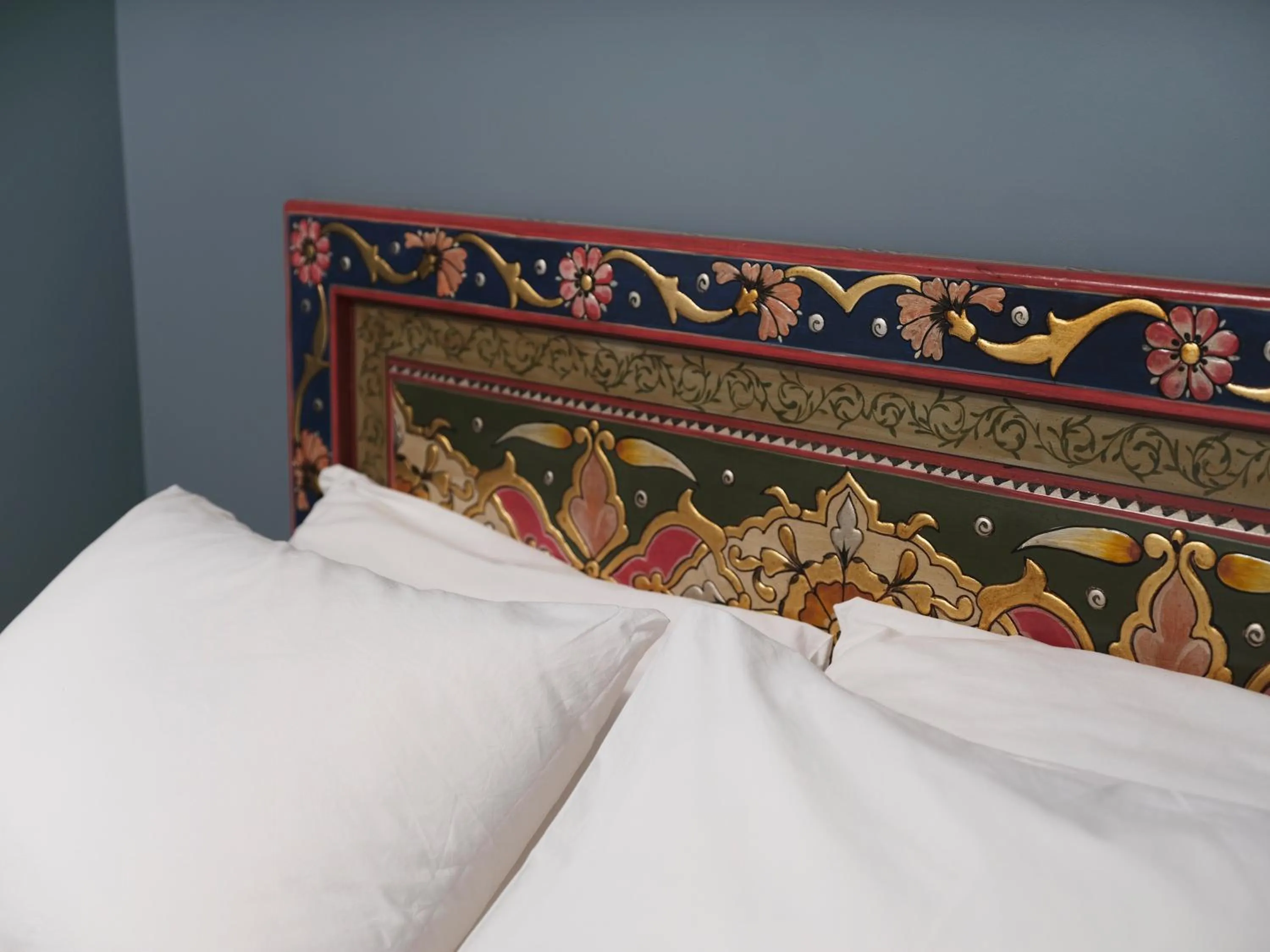 Bed in Elele Boutique Aparts