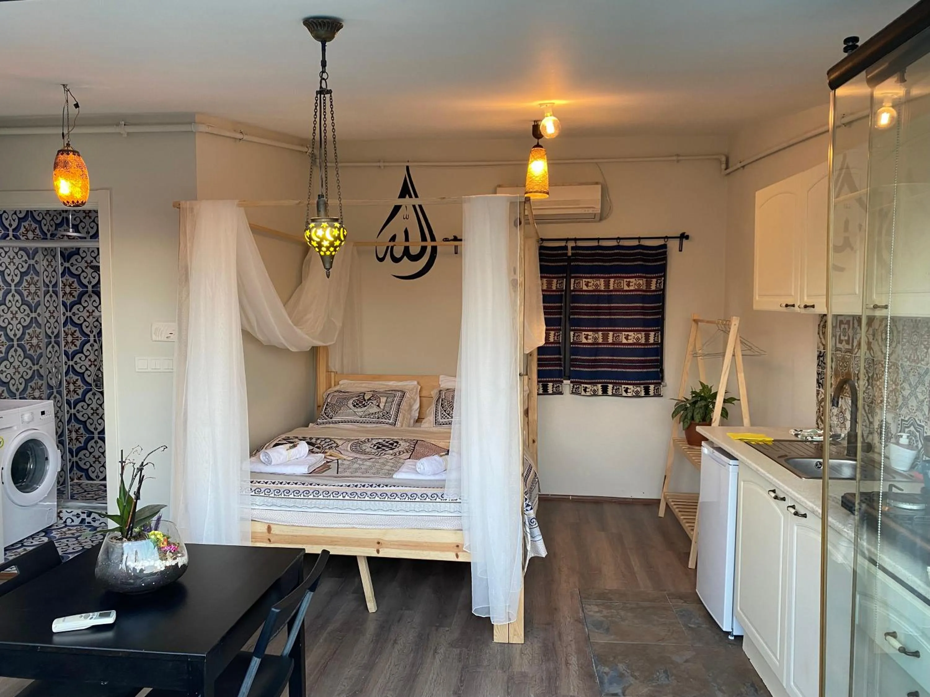 Elele Boutique Aparts