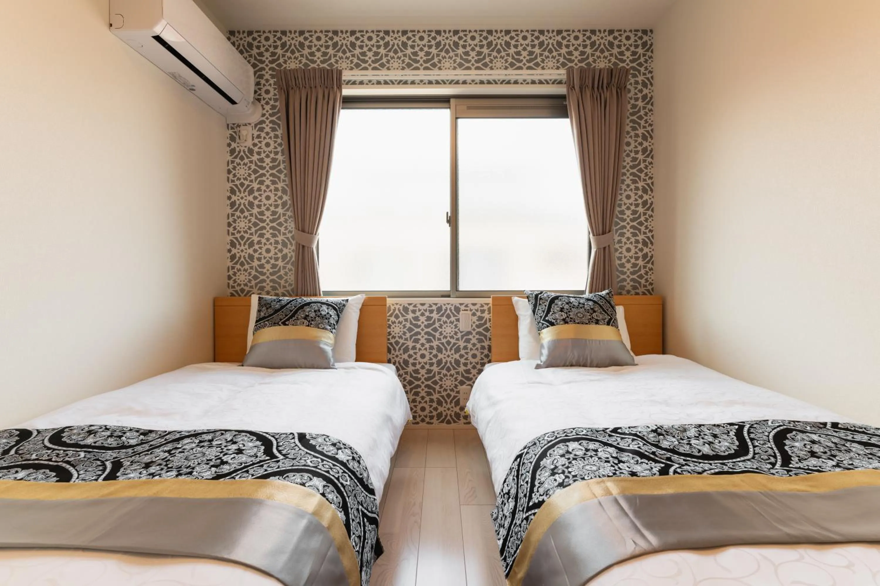 Bedroom, Bed in Ambicia Sasebo