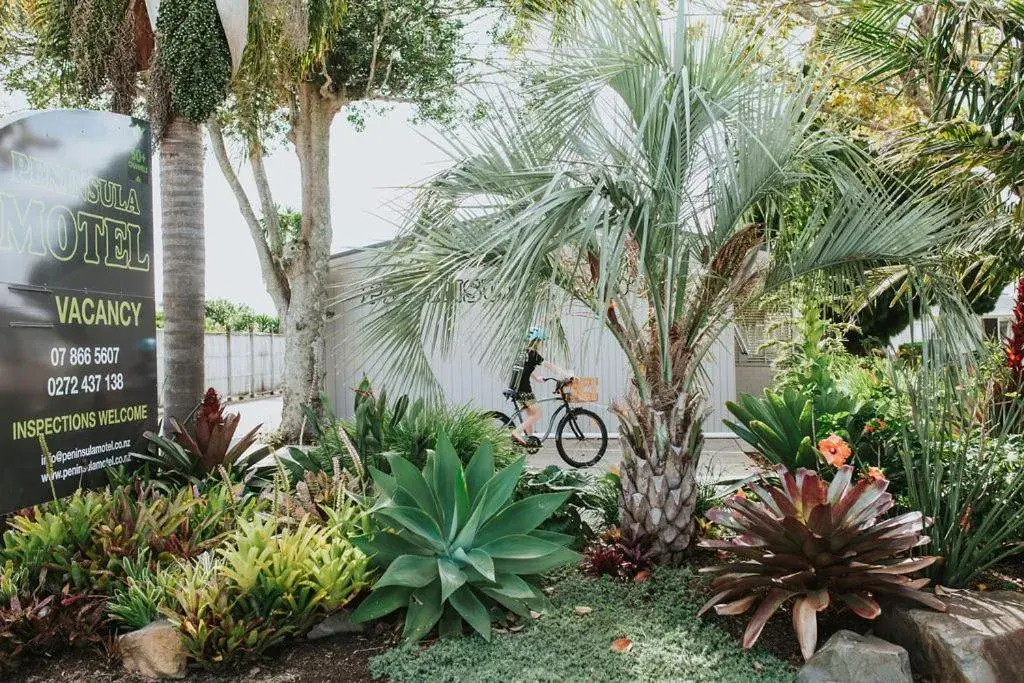 Peninsula Motel Peninsula Motel