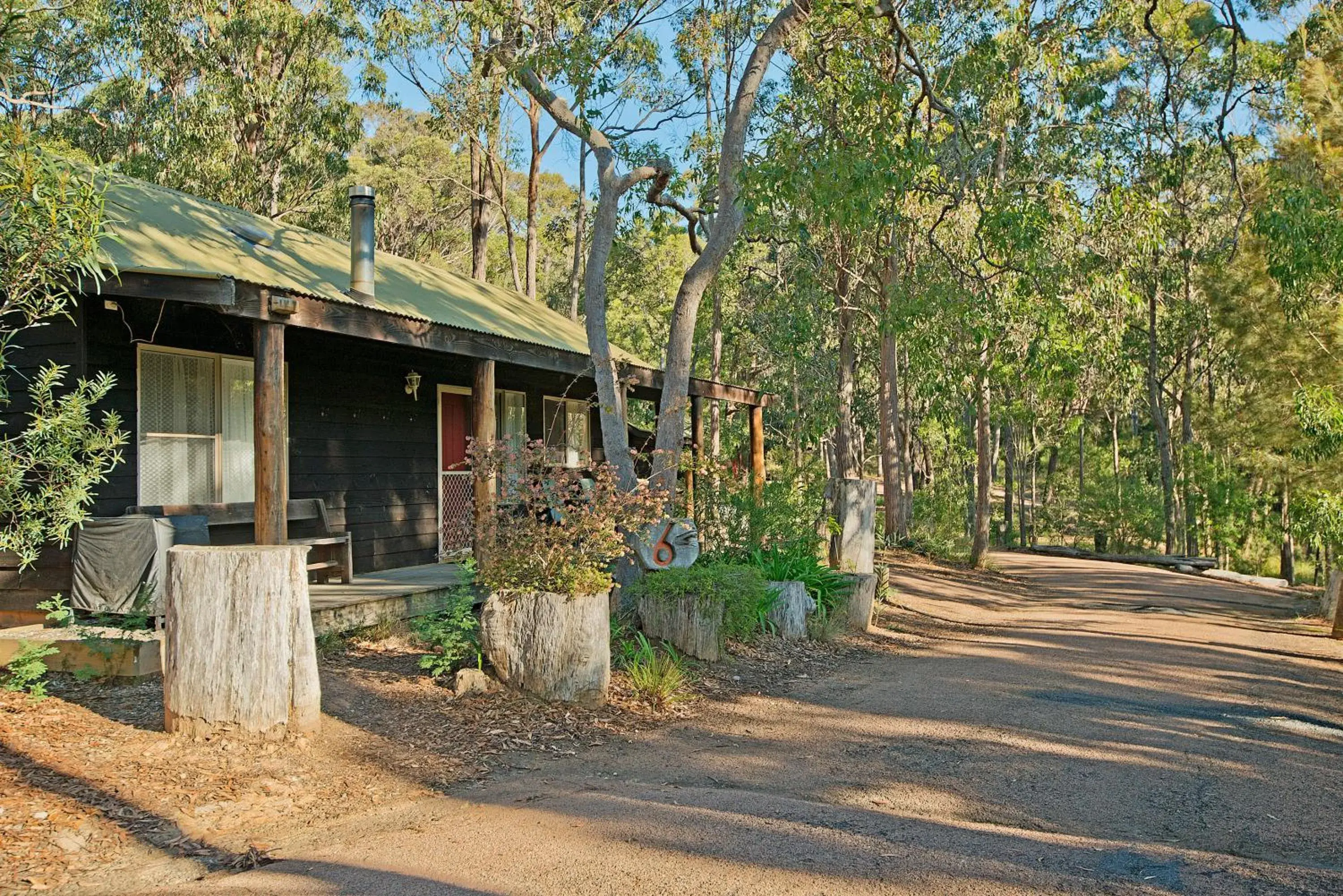 Property building in Kianinny Bush Cottages Property building in Kianinny Bush Cottages