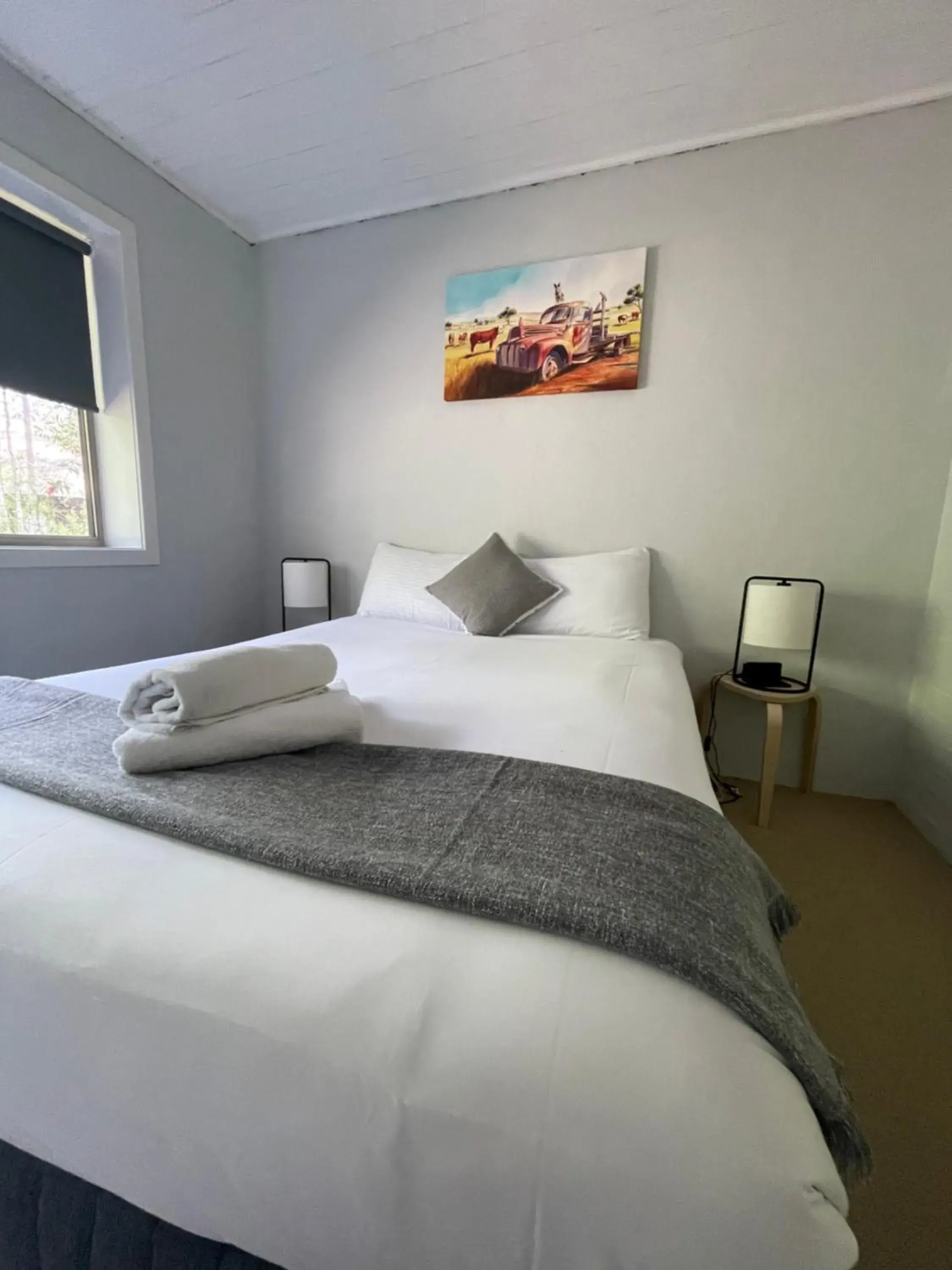 Superior Cottage with Two Queen Beds (4 Guests) in Kianinny Bush Cottages Superior Cottage with Two Queen Beds (4 Guests) in Kianinny Bush Cottages