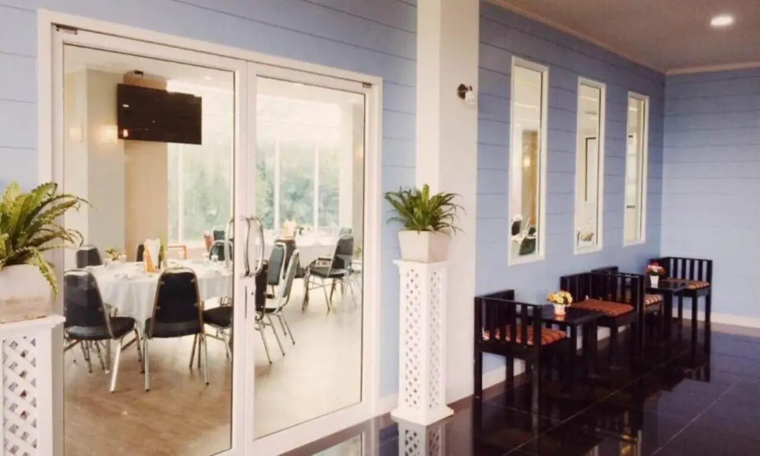 Restaurant/places to eat in Like Residence Restaurant/places to eat in Like Residence