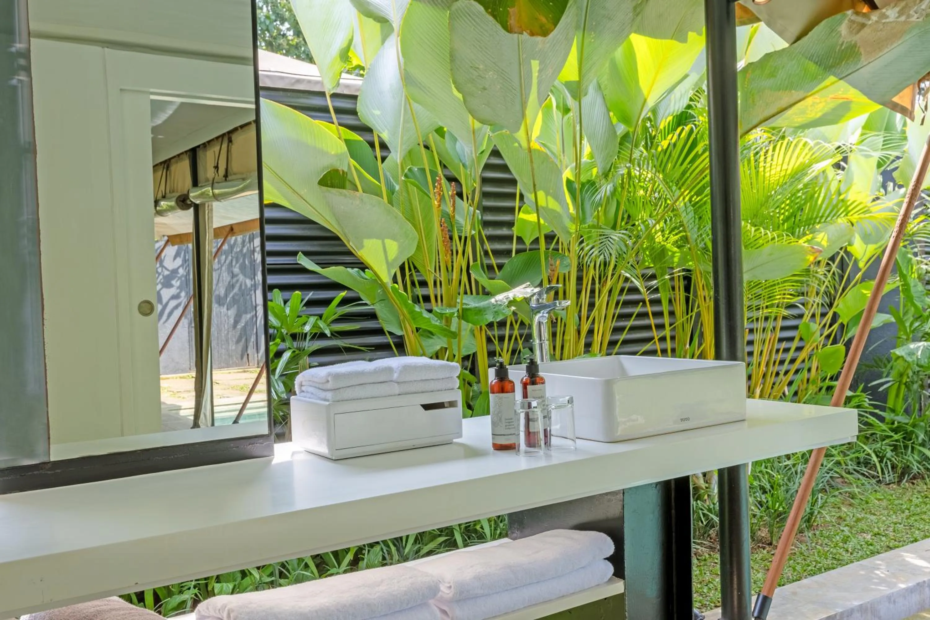 Garden in Origin Uluwatu