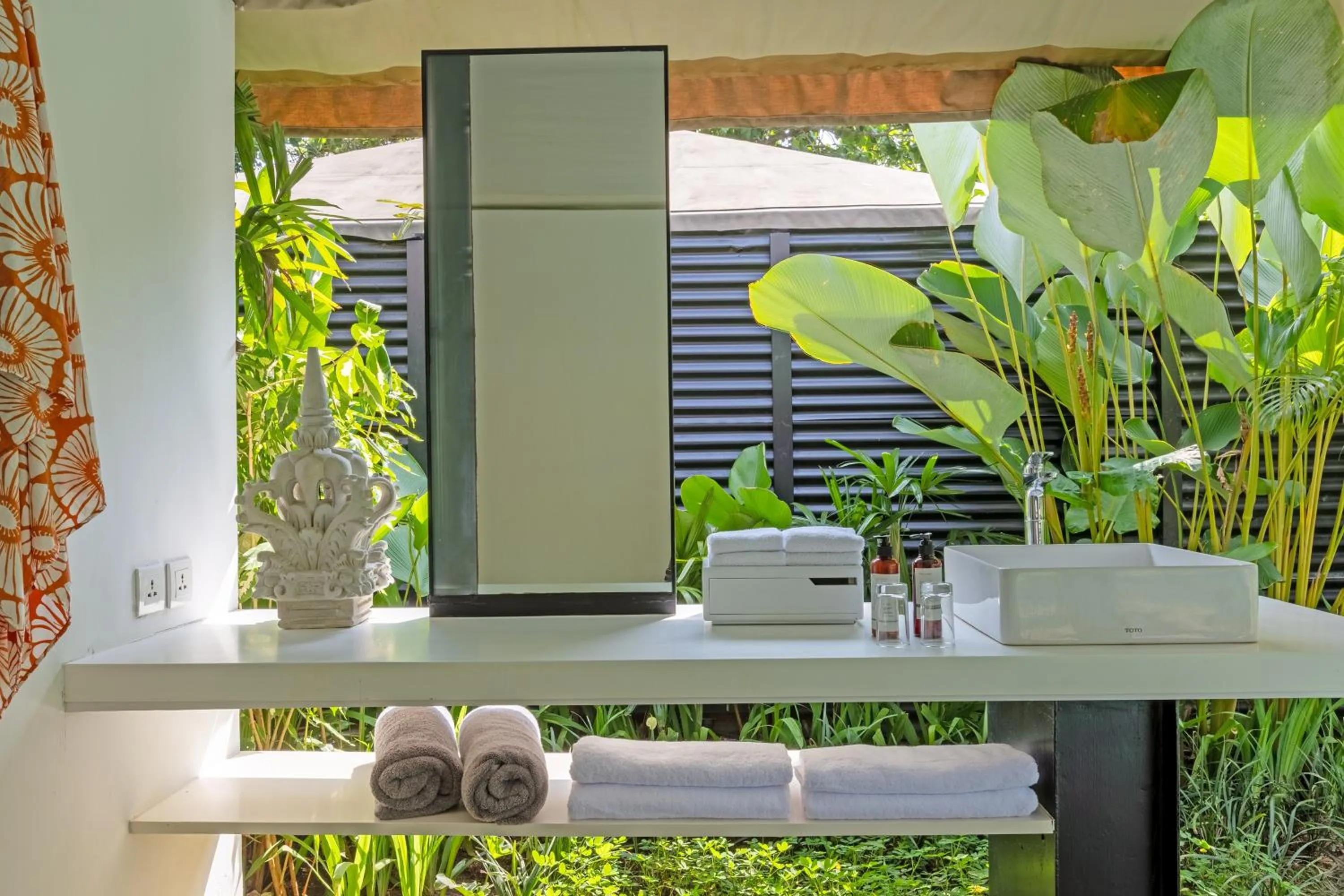 Garden in Origin Uluwatu