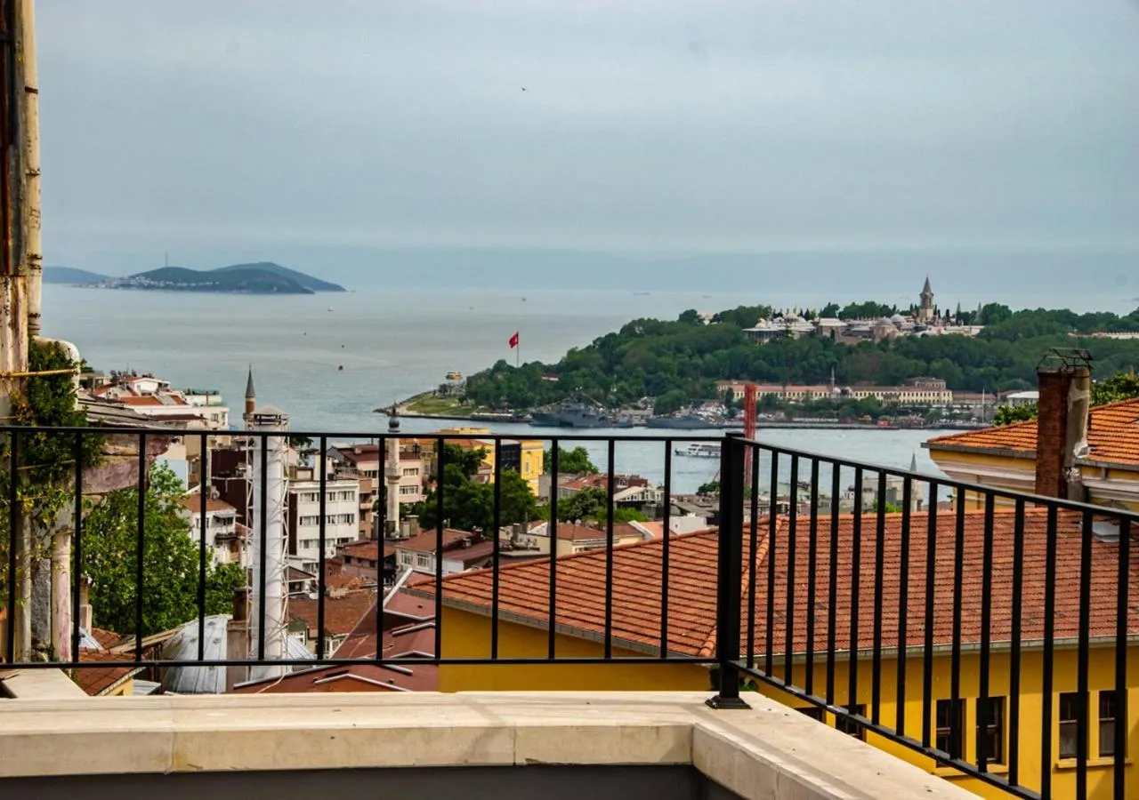 Property building in ROYAL TAKSIM SUITES