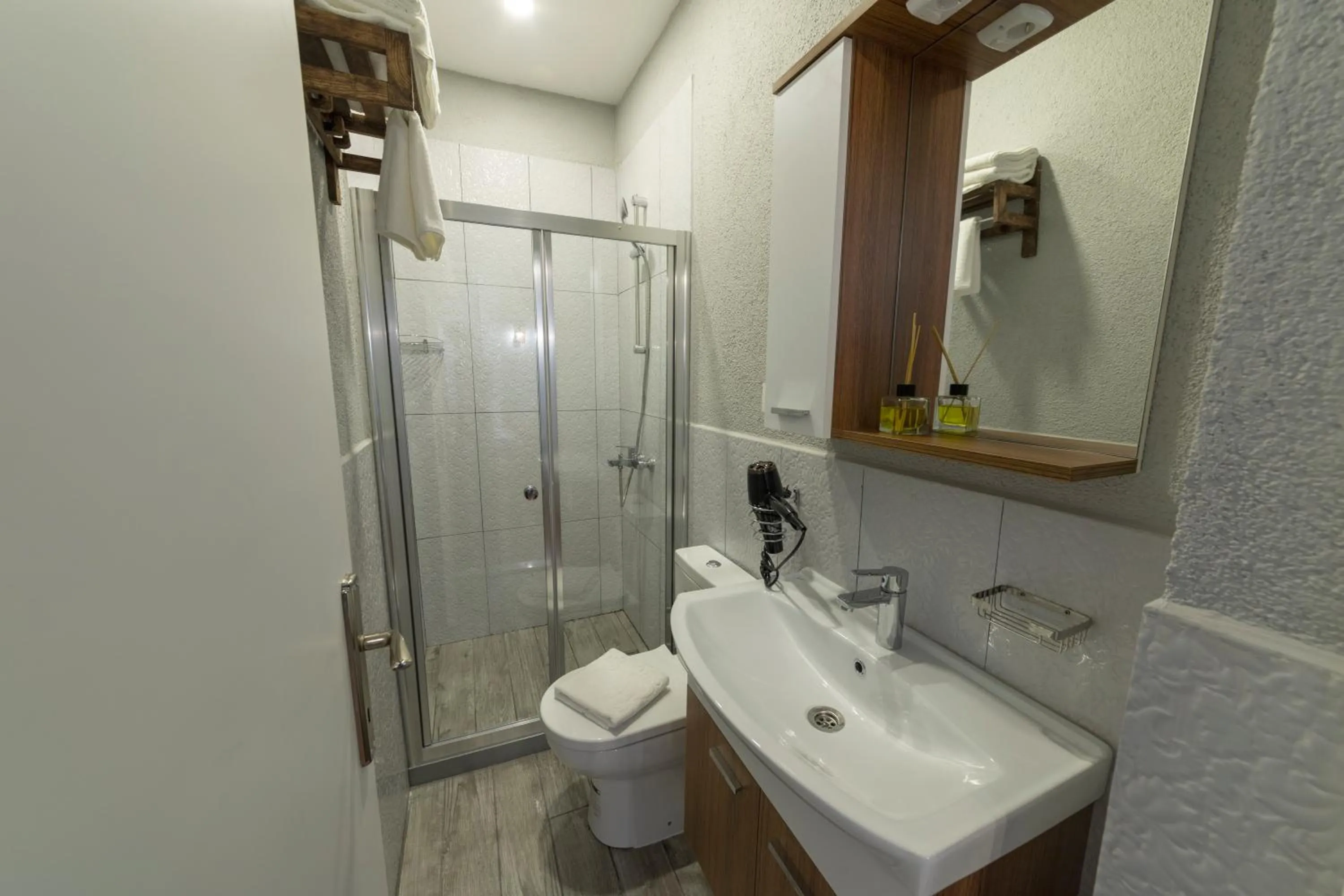 Shower in ROYAL TAKSIM SUITES
