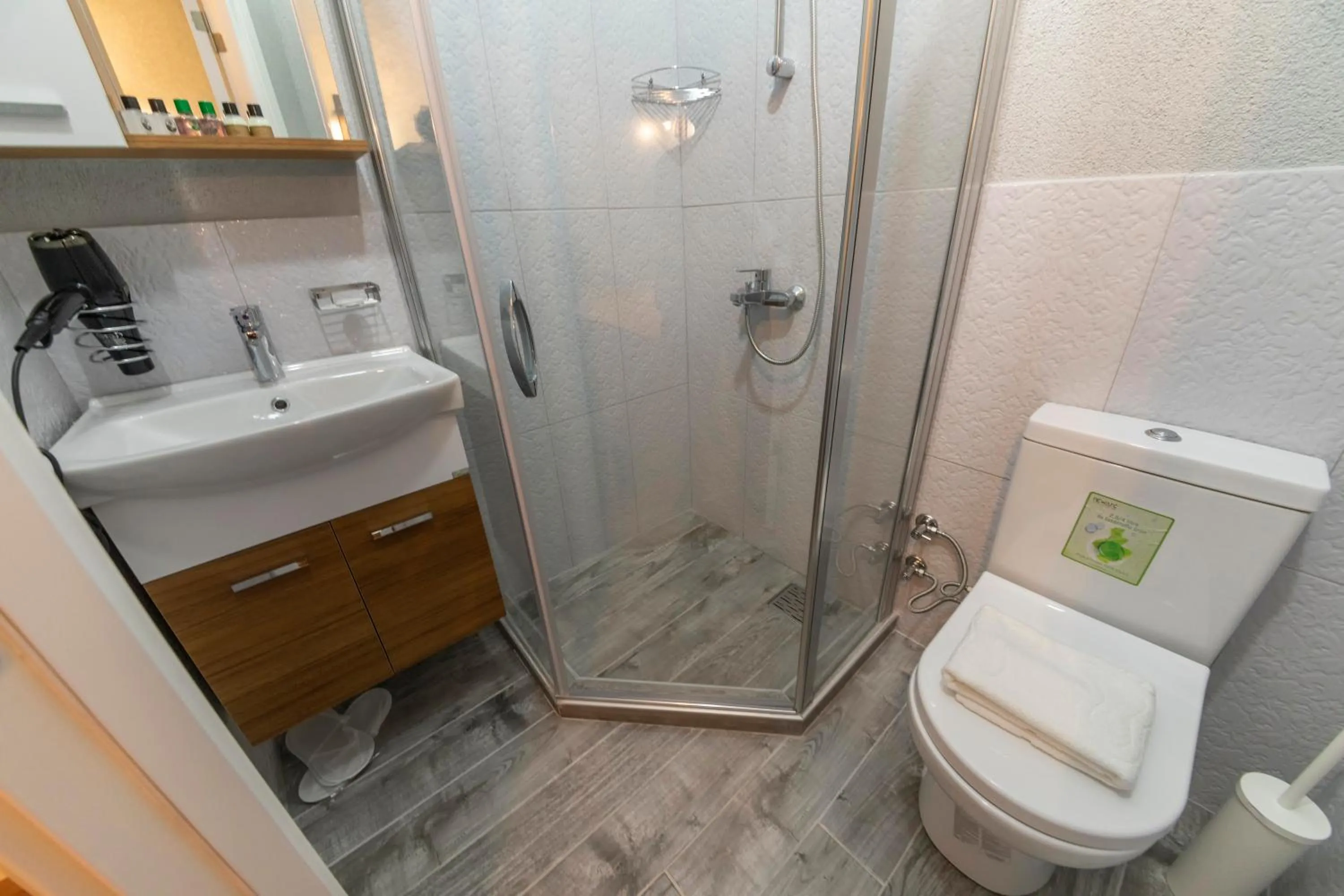 Shower in ROYAL TAKSIM SUITES