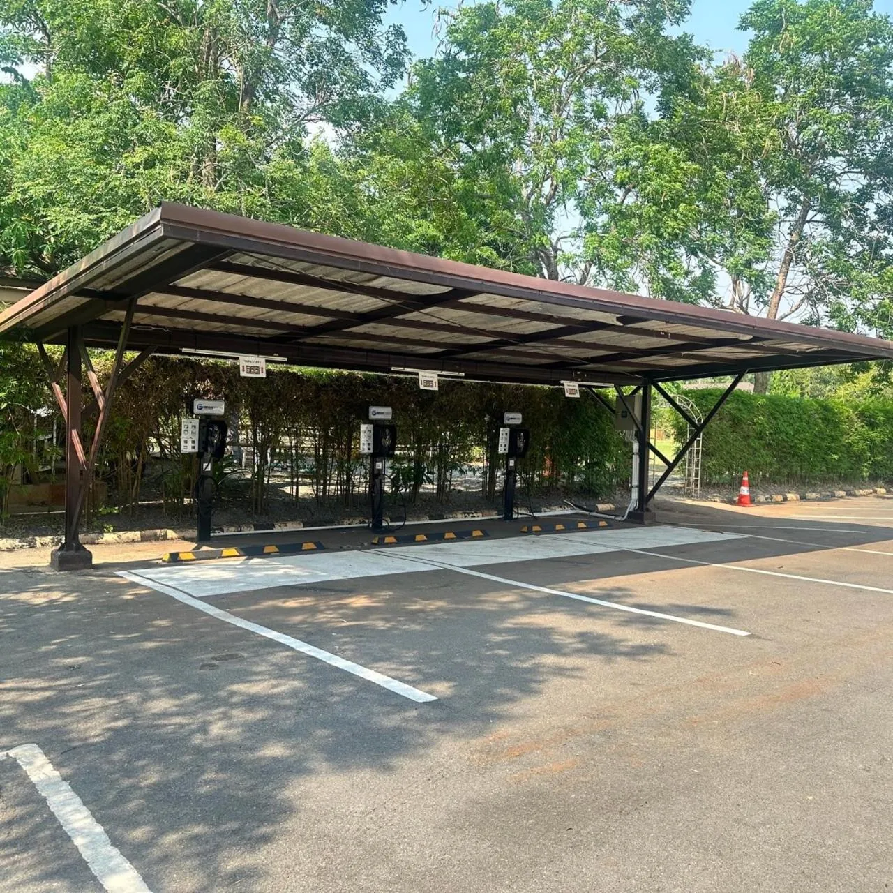 Parking in Lacol Khao Yai - A Chatrium Collection