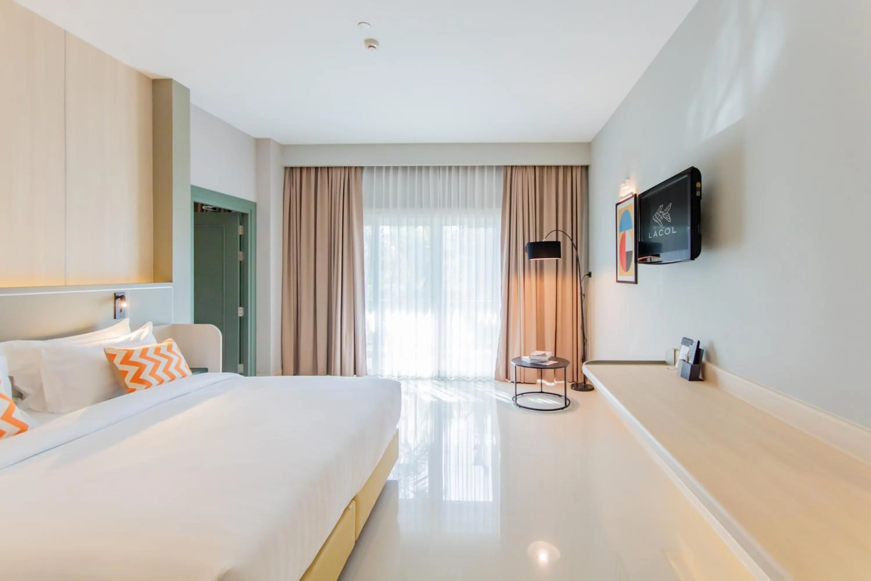 Bed in Lacol Khao Yai - A Chatrium Collection