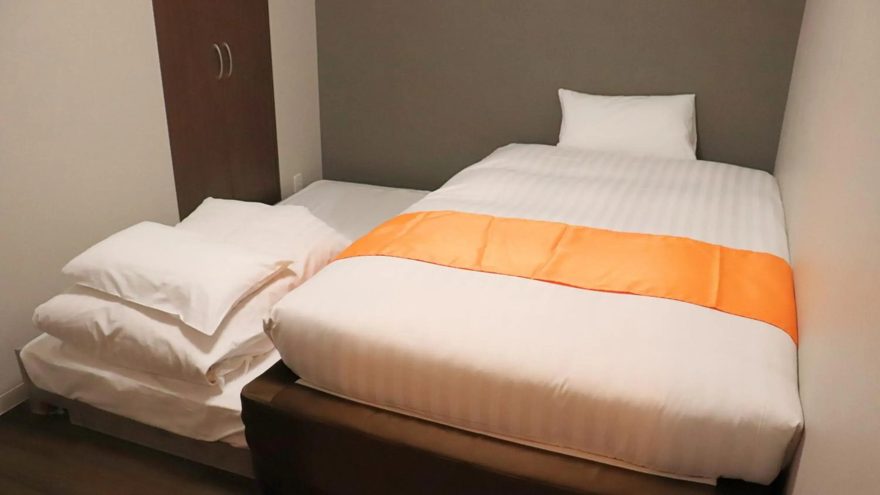 Bedroom, Bed in Apartment Hotel Ecott Bedroom, Bed in Apartment Hotel Ecott