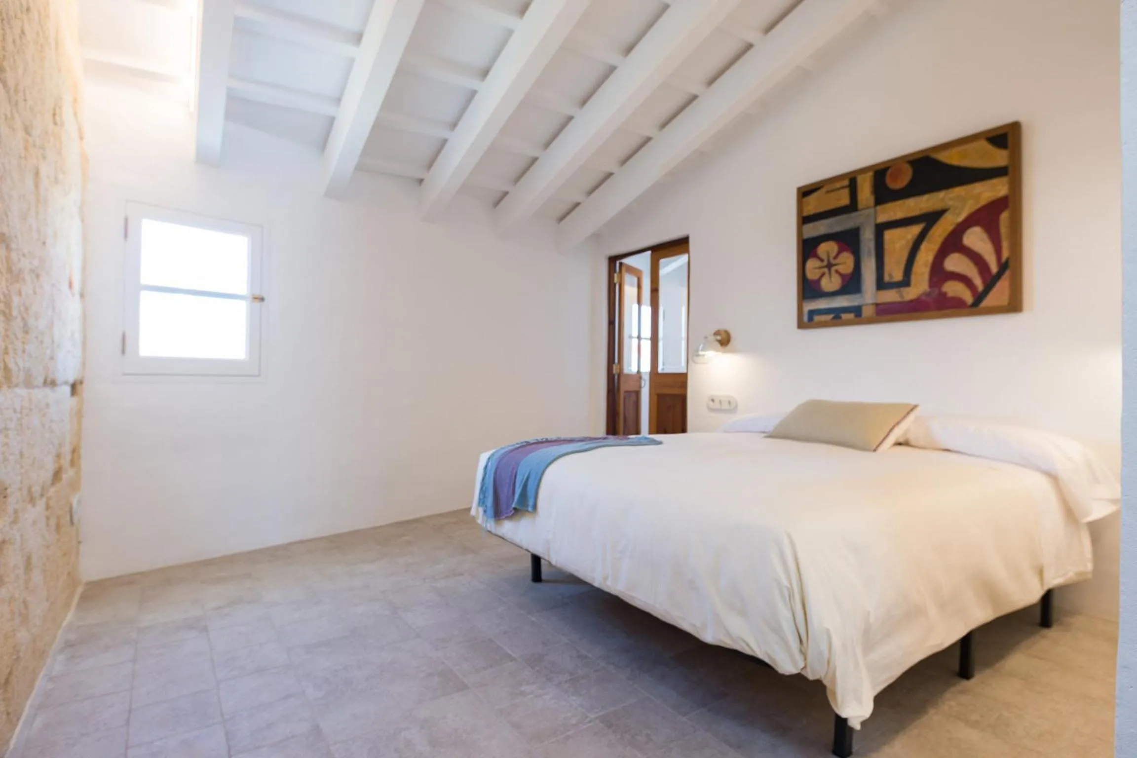 Bed in roques