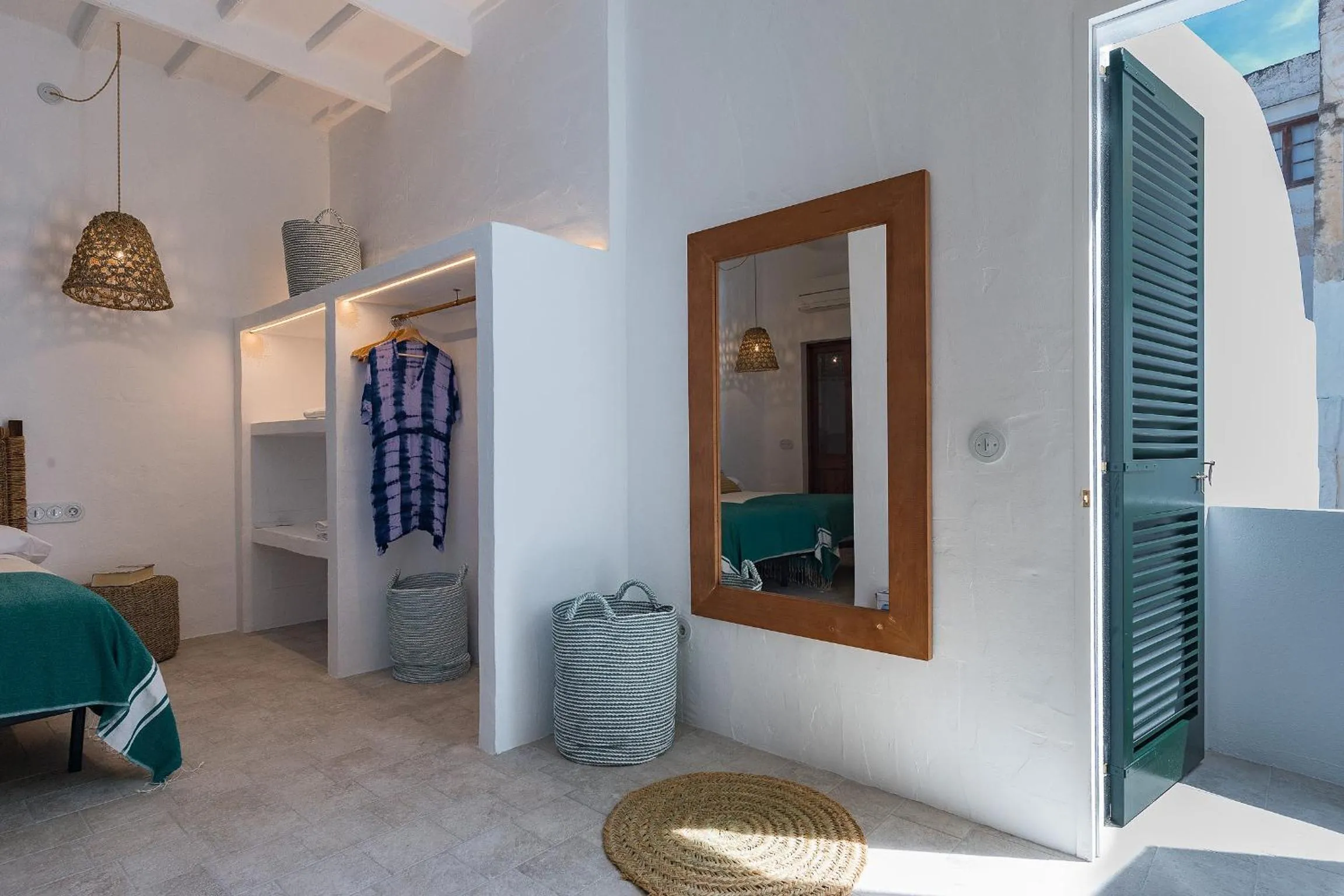 Bed in roques