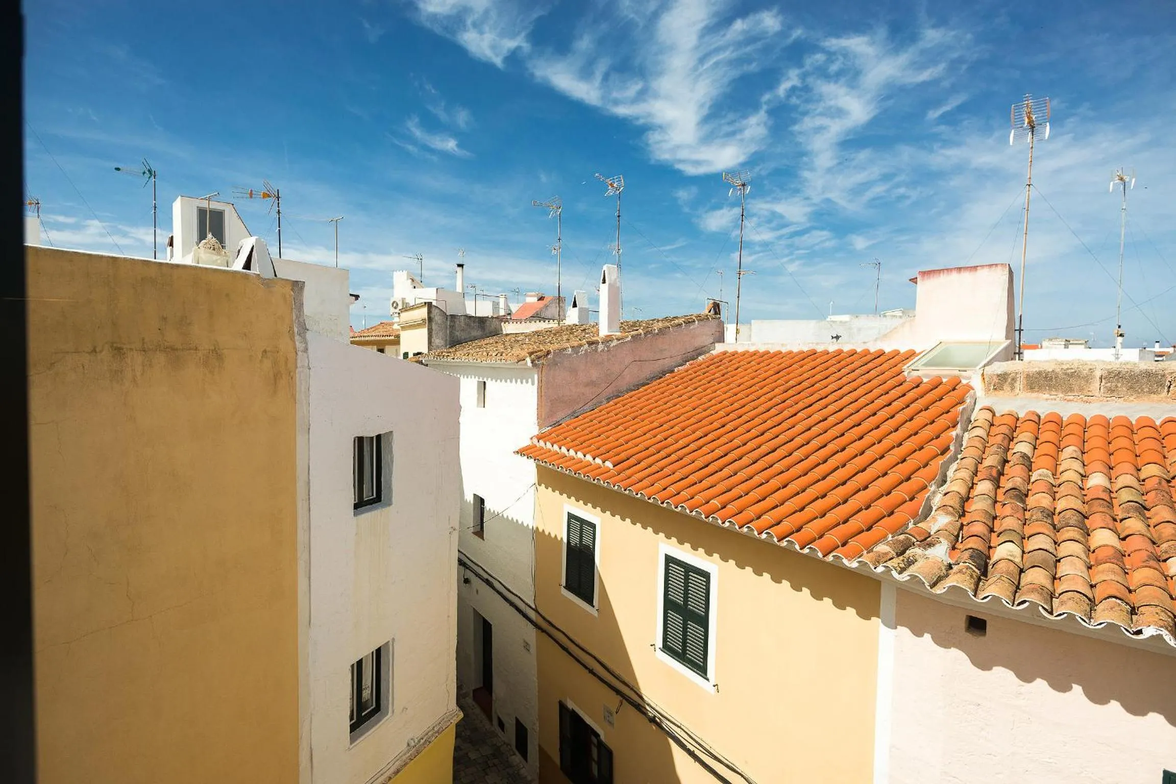 Property building in roques