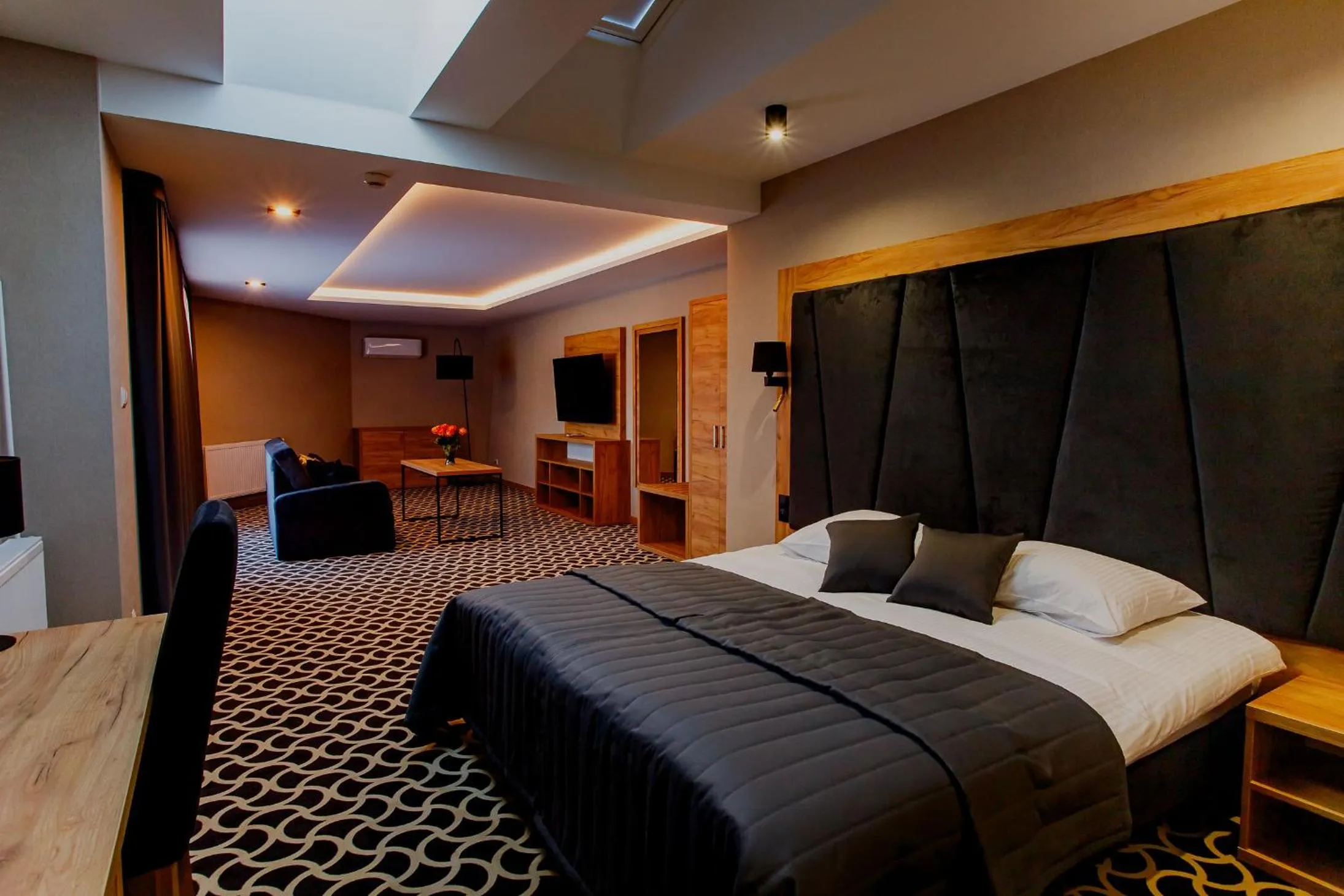 Bed in Hotel Coloseum